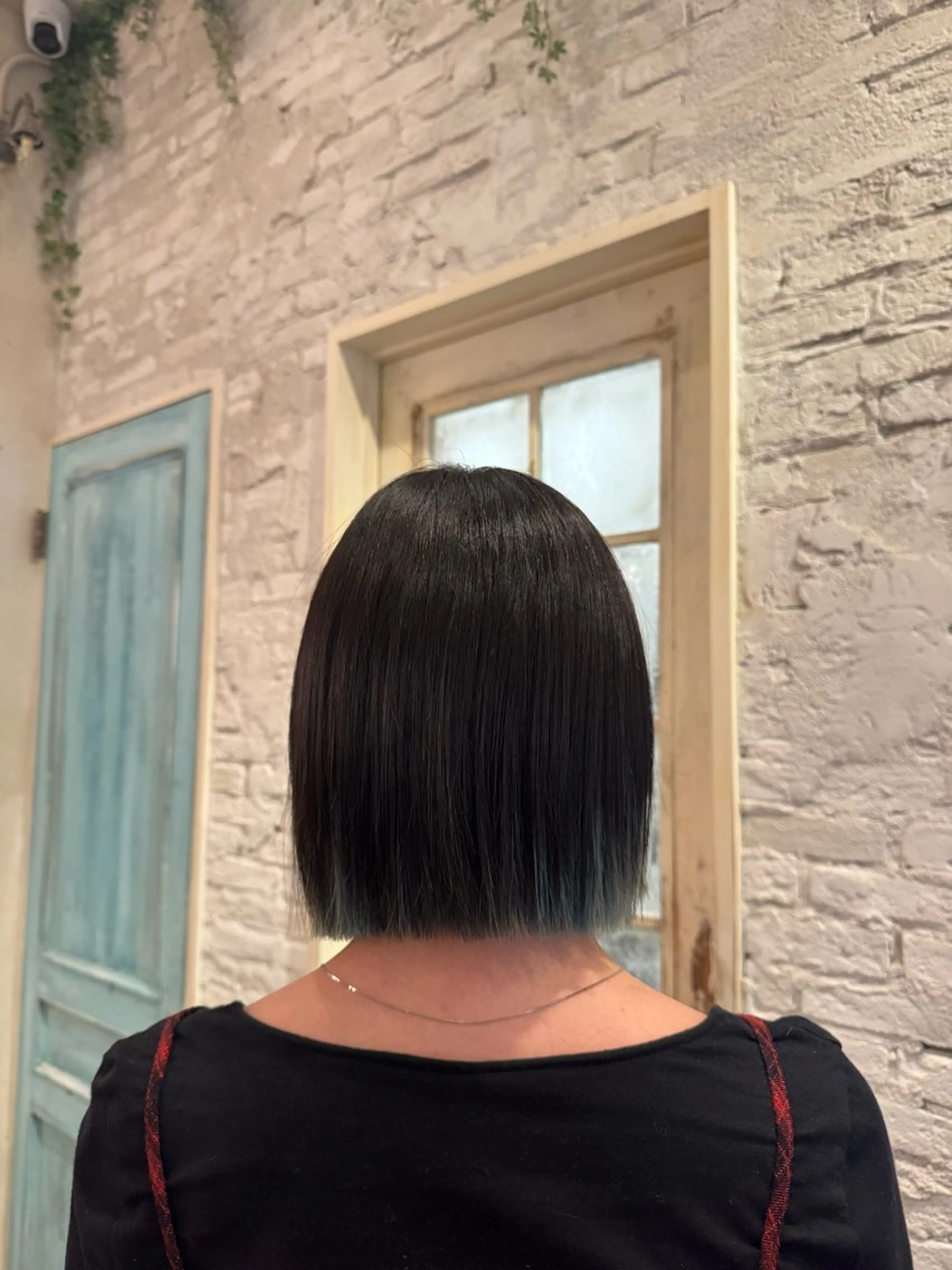 ミディアム 小村 理音のヘアスタイル