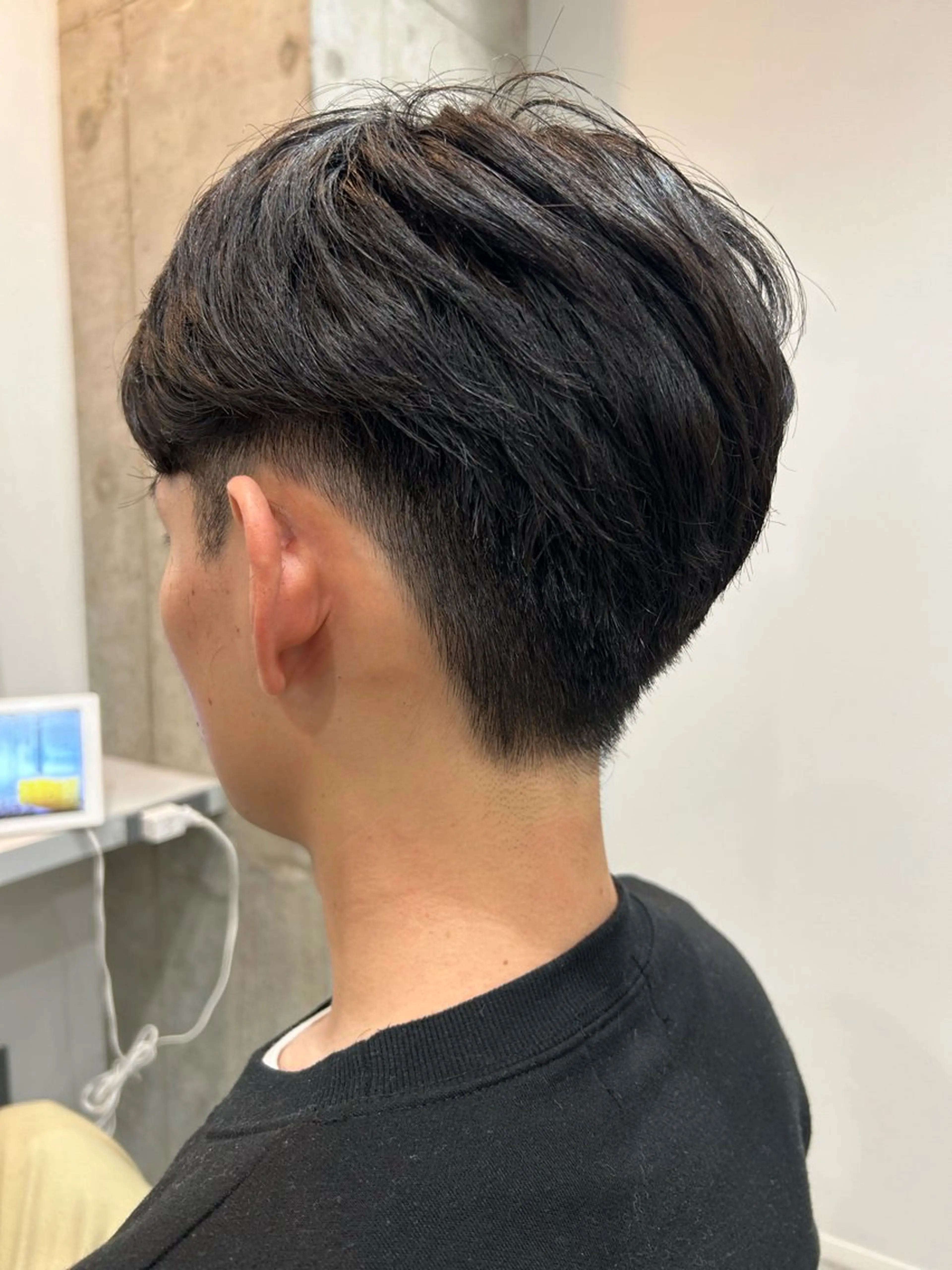 メンズ インナーカラー 🌍櫻井海星のヘアスタイル