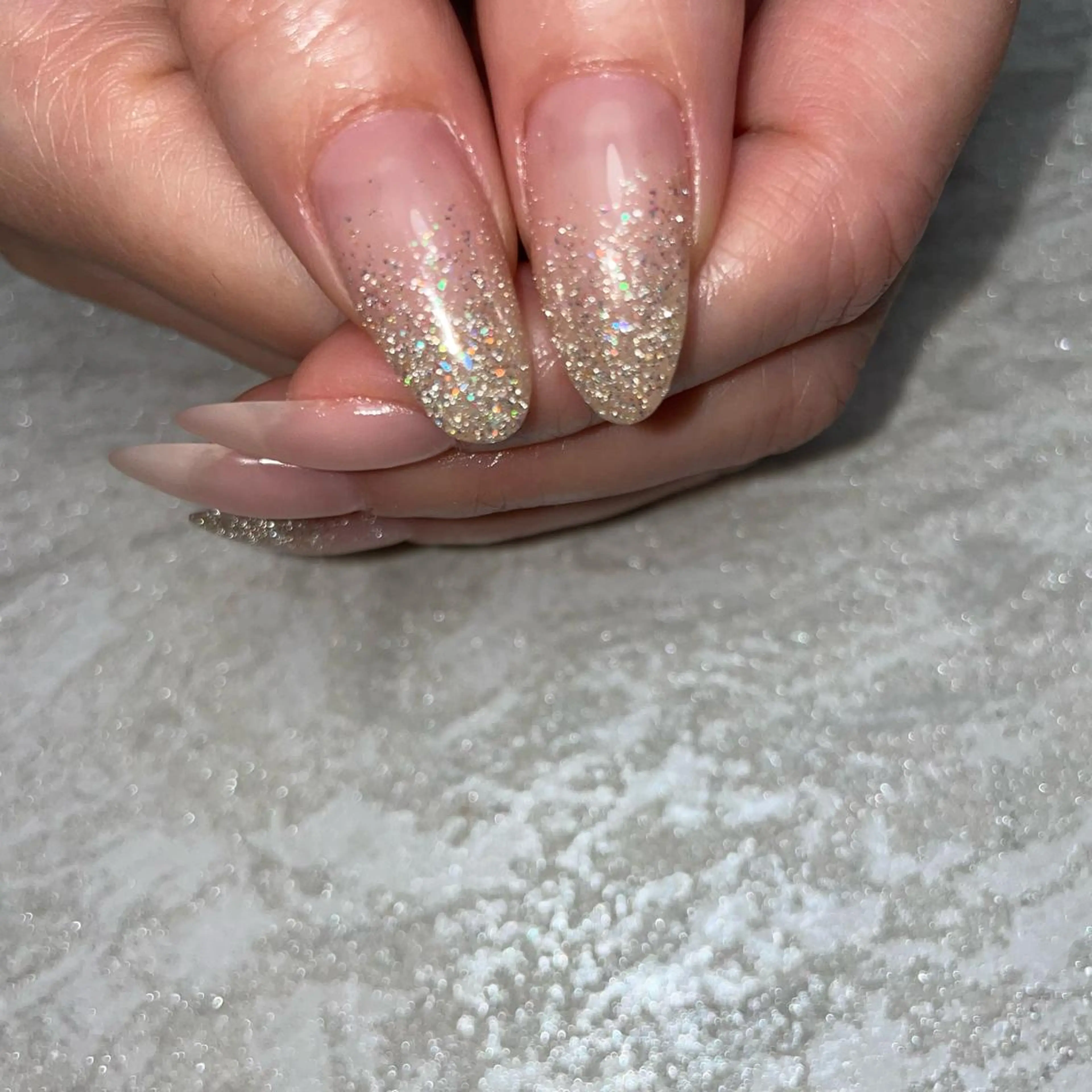 ネイル ジェルネイル グラデーション 韓国ネイル ラメ(グリッター) ラメグラデーション Colorer'me クロレミーのネイルデザイン