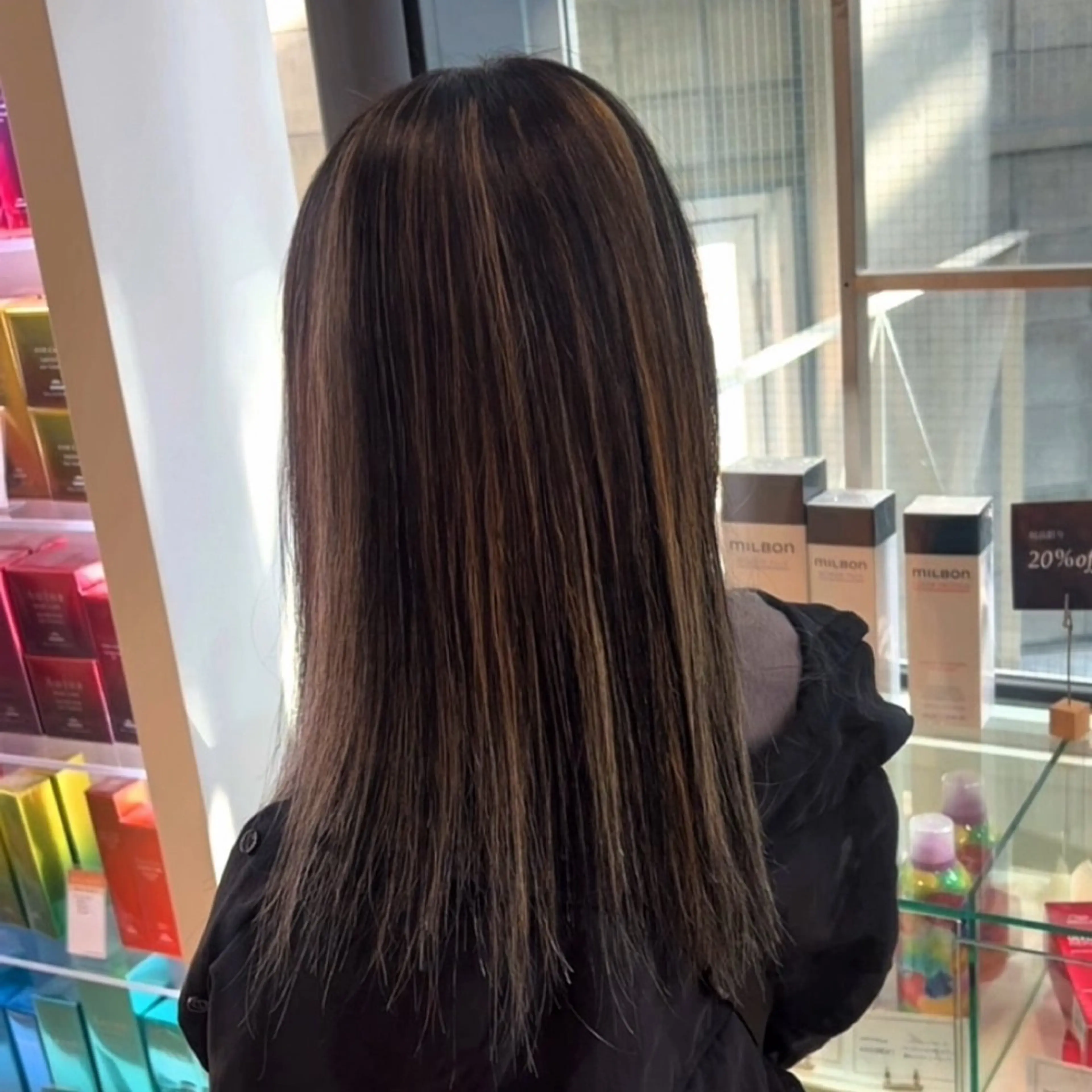 ロング カラー ヘアサロンアウラ所属・旭岡龍明/ハイトーン /ケアブリーチのヘアスタイル