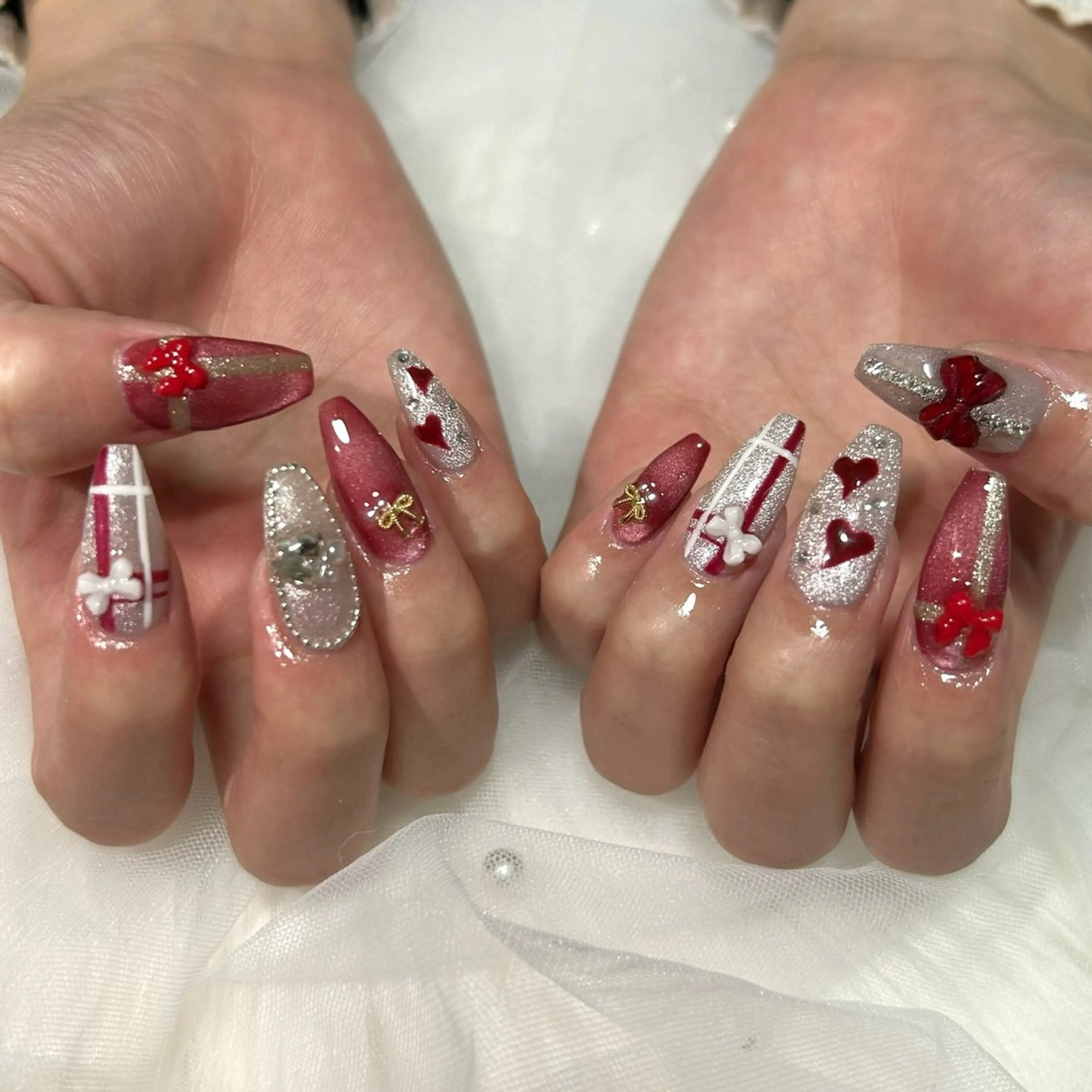 ネイル ハンドネイル nailsalon_ riri♡のネイルデザイン