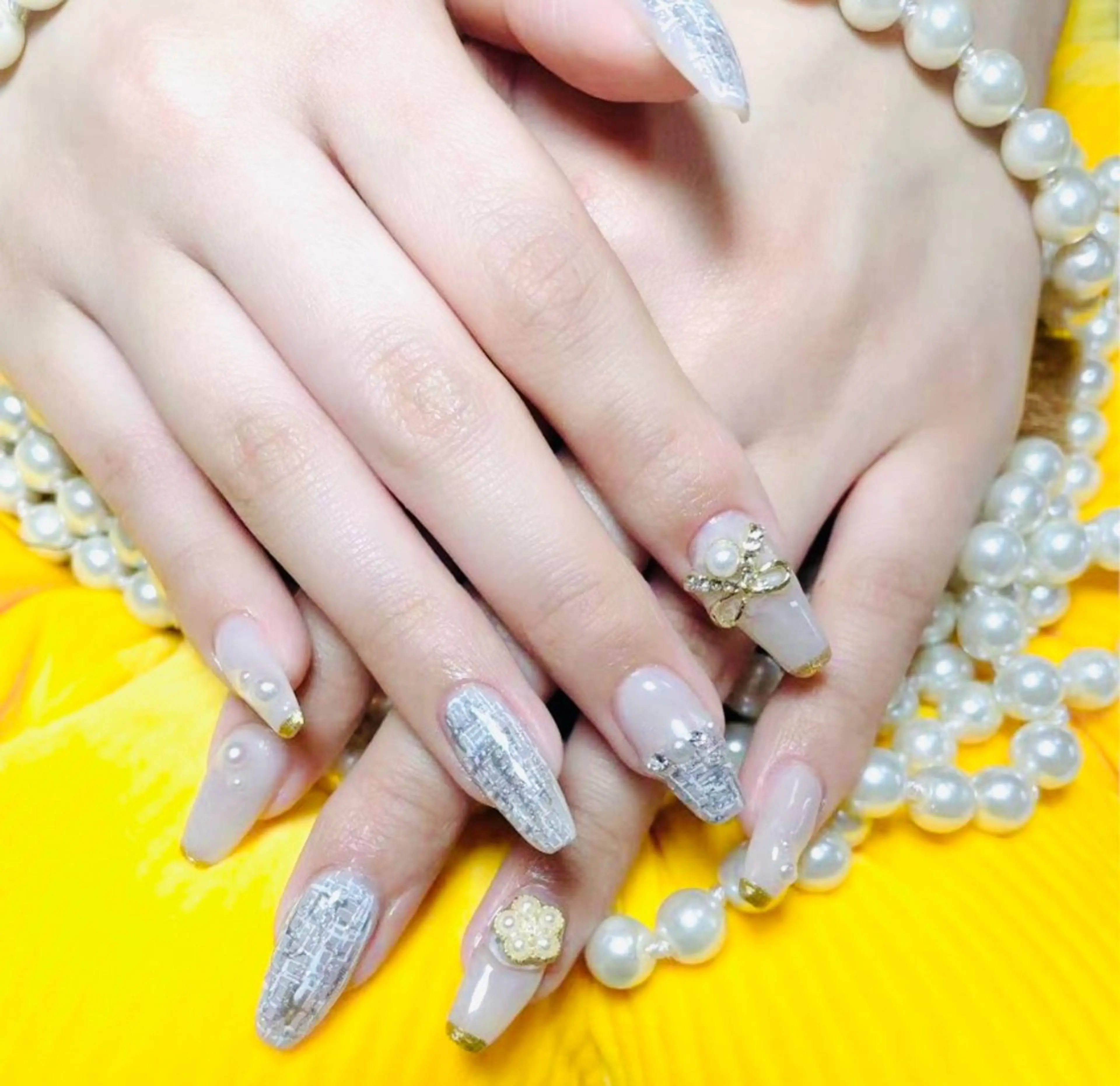 ネイル ゆゆ 🌻ひまわりサロンのネイルデザイン