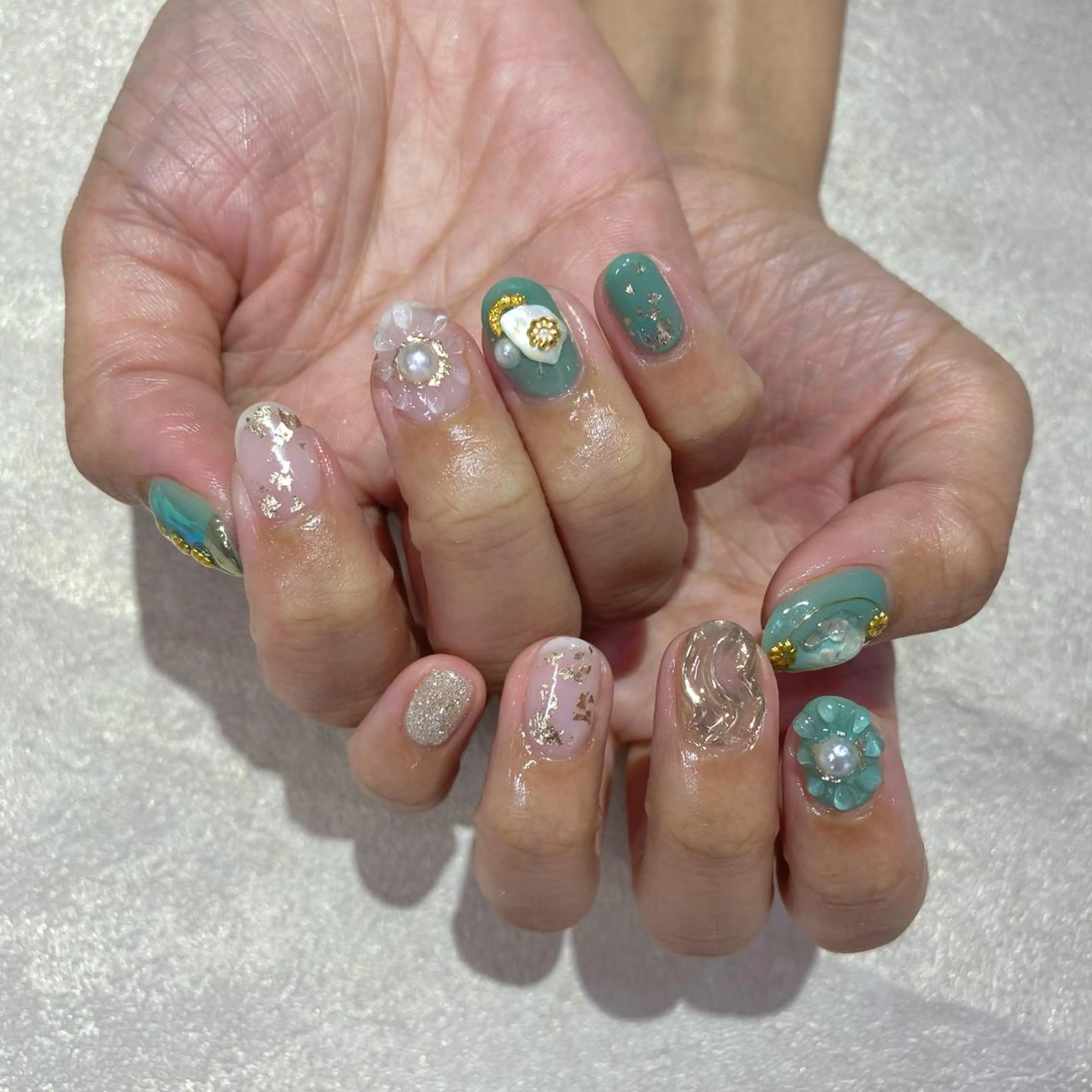 ネイル Amber21.所属・Nagahama Akariのネイルデザイン