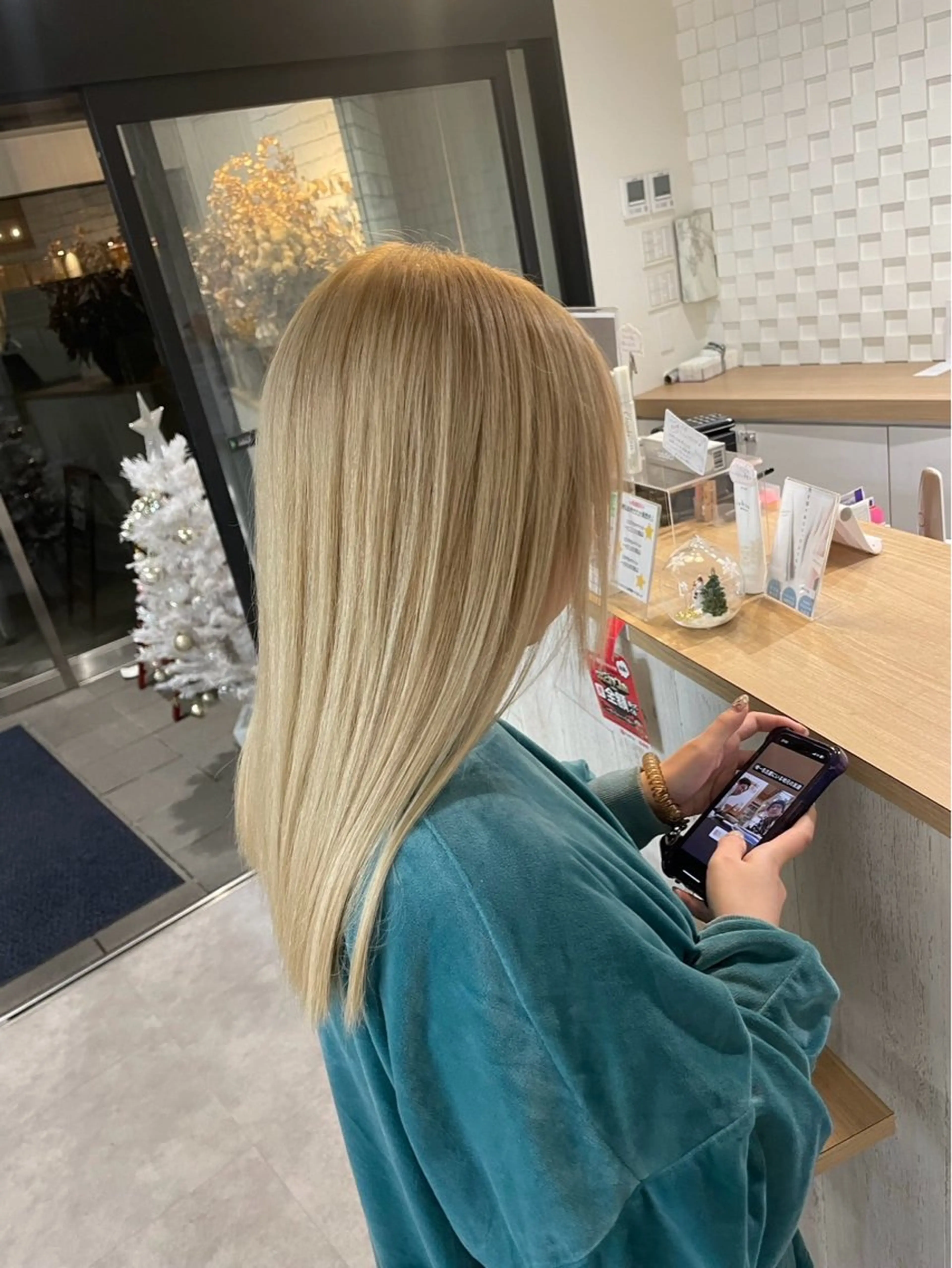 カラー レイヤーカット/ 艶カラー/山内一暉のヘアスタイル