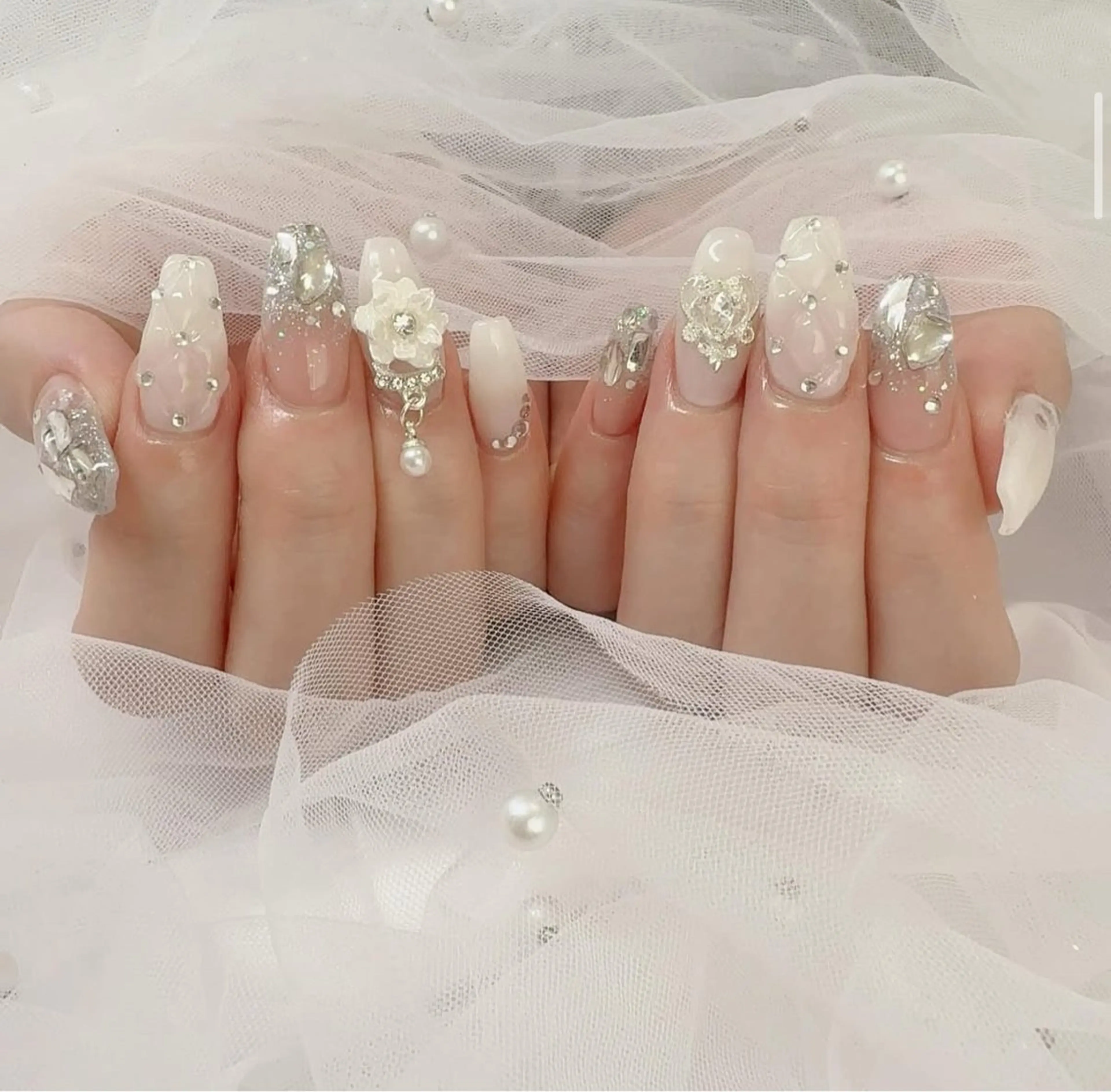 ネイル 𝑺𝑨𝑬 【岡山自宅ネイル】のネイルデザイン