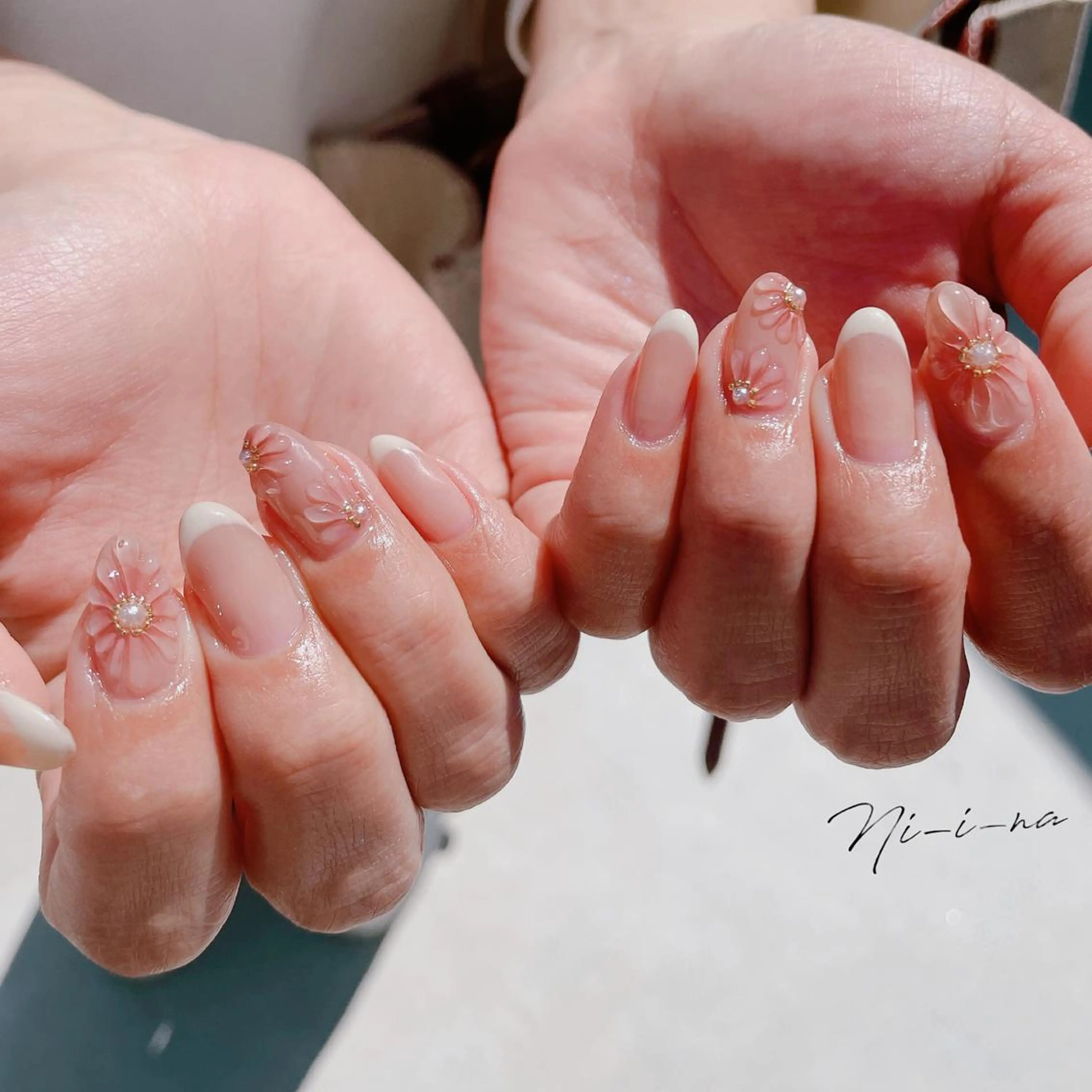 ネイル ハンドネイル nail salon Ni-i-naのネイルデザイン
