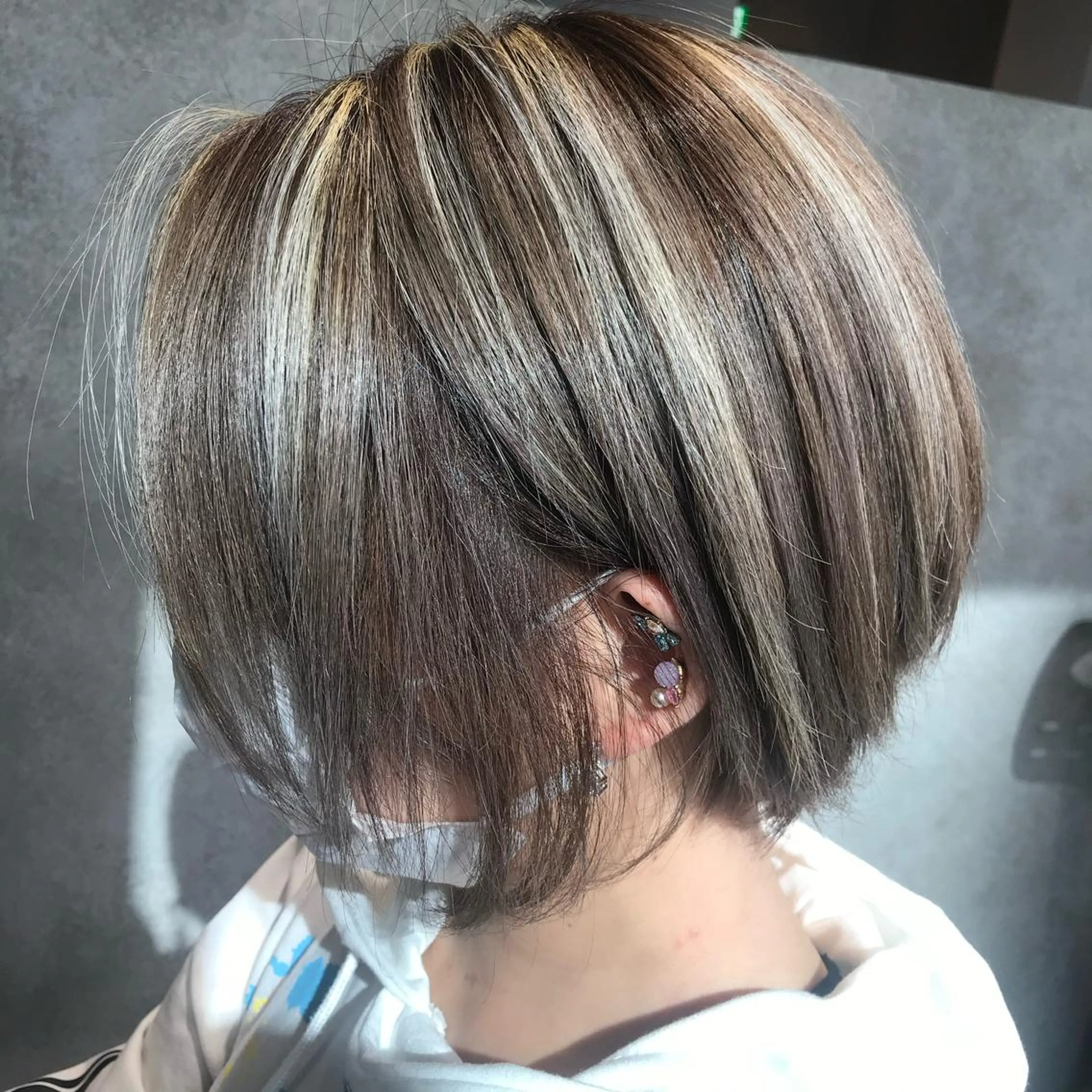 カラー 髪質改善✨透明感カラ ー🌈シエルブルーのヘアスタイル