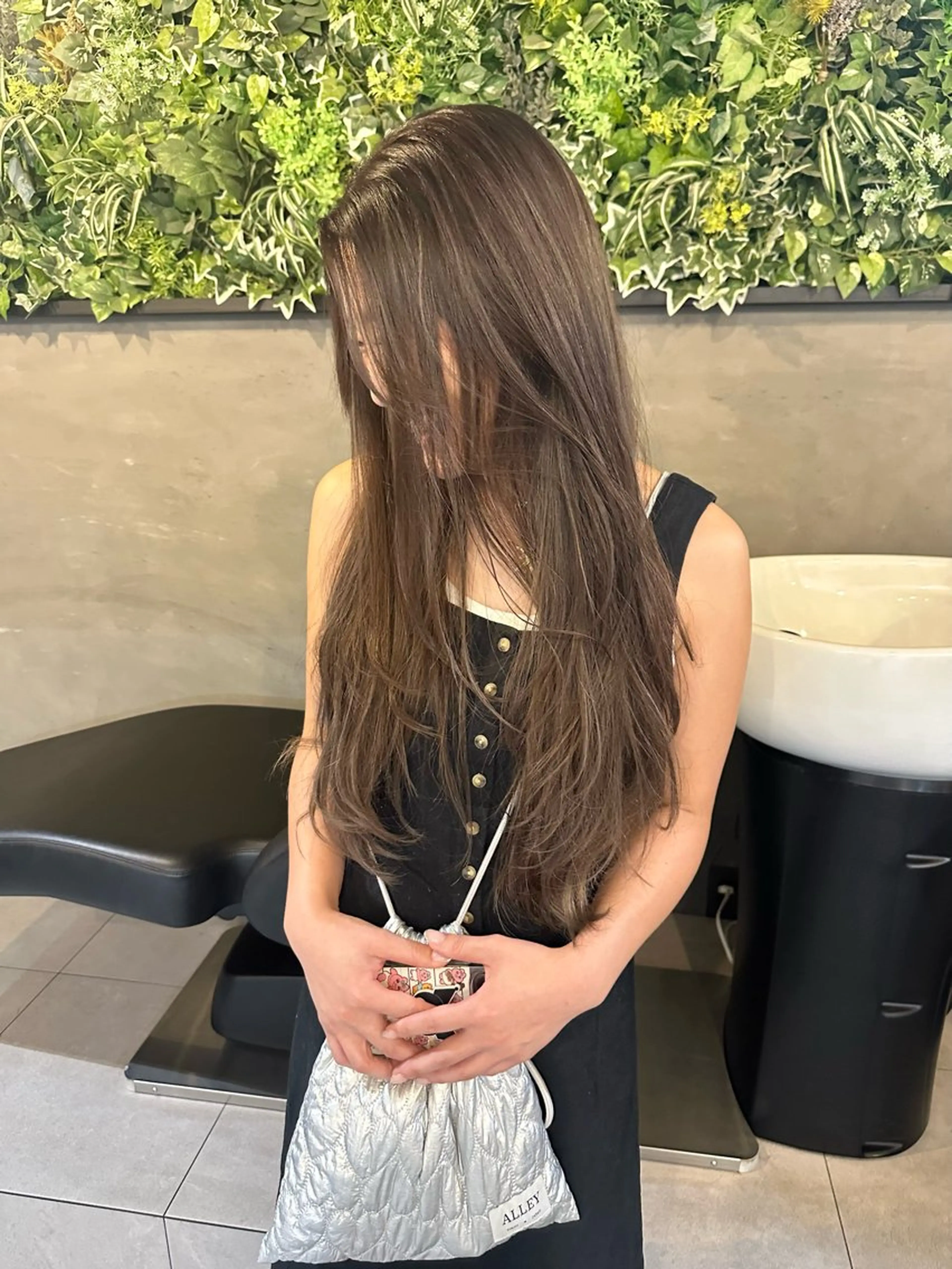 ロング カラー ハイライトカラー ハイライト レイヤーカット 森本 笑のヘアスタイル