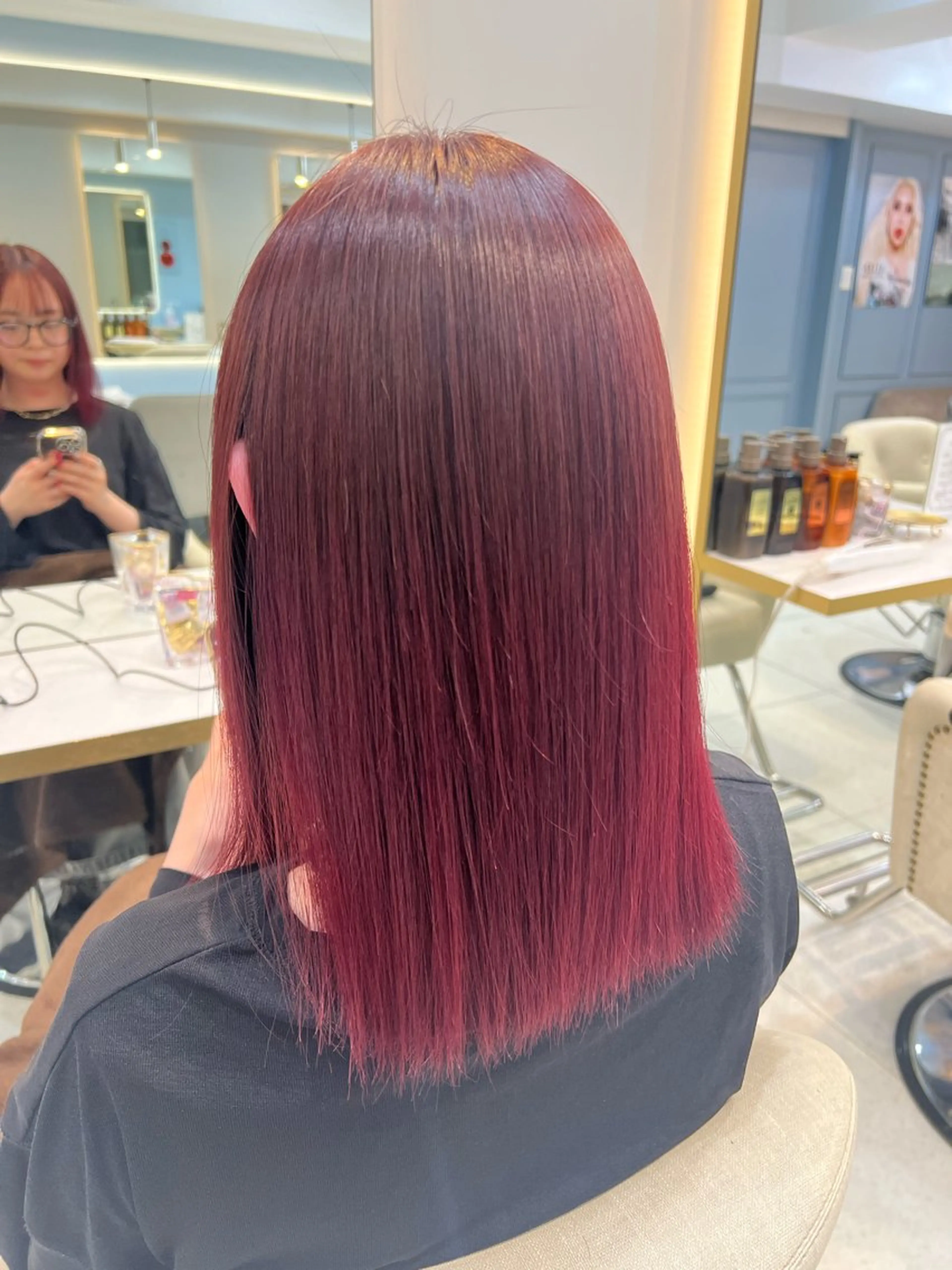 セミロング カラー シールエクステ ベージュカラー ブリーチ ケアブリーチ 透明感カラー ヘアカラー ハイトーン/髪質改善 🦋KASUGA🖤のヘアスタイル