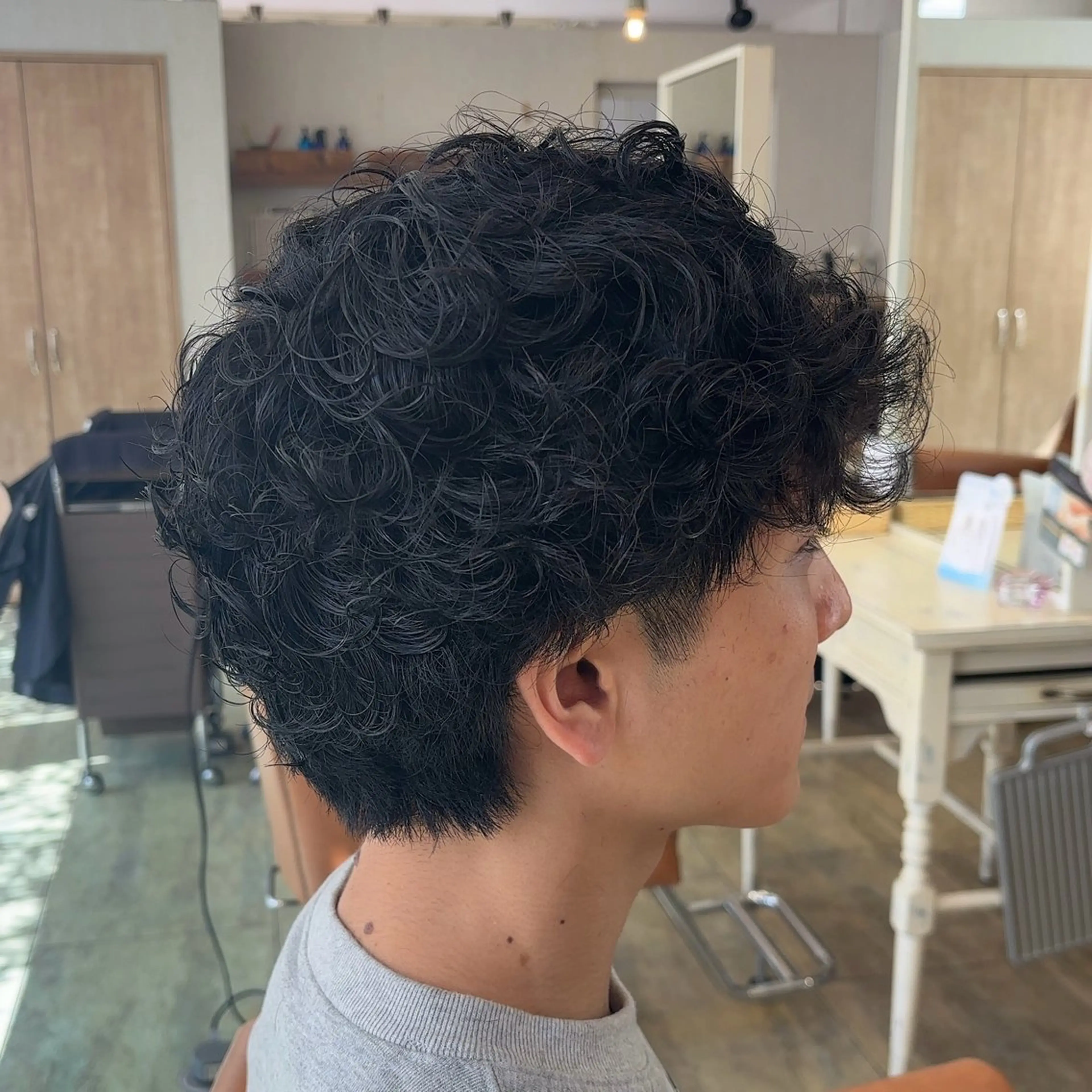 メンズ メンズパーマ 長尾ゆりの/ボブ/ ベージュ/ハイトーンのヘアスタイル