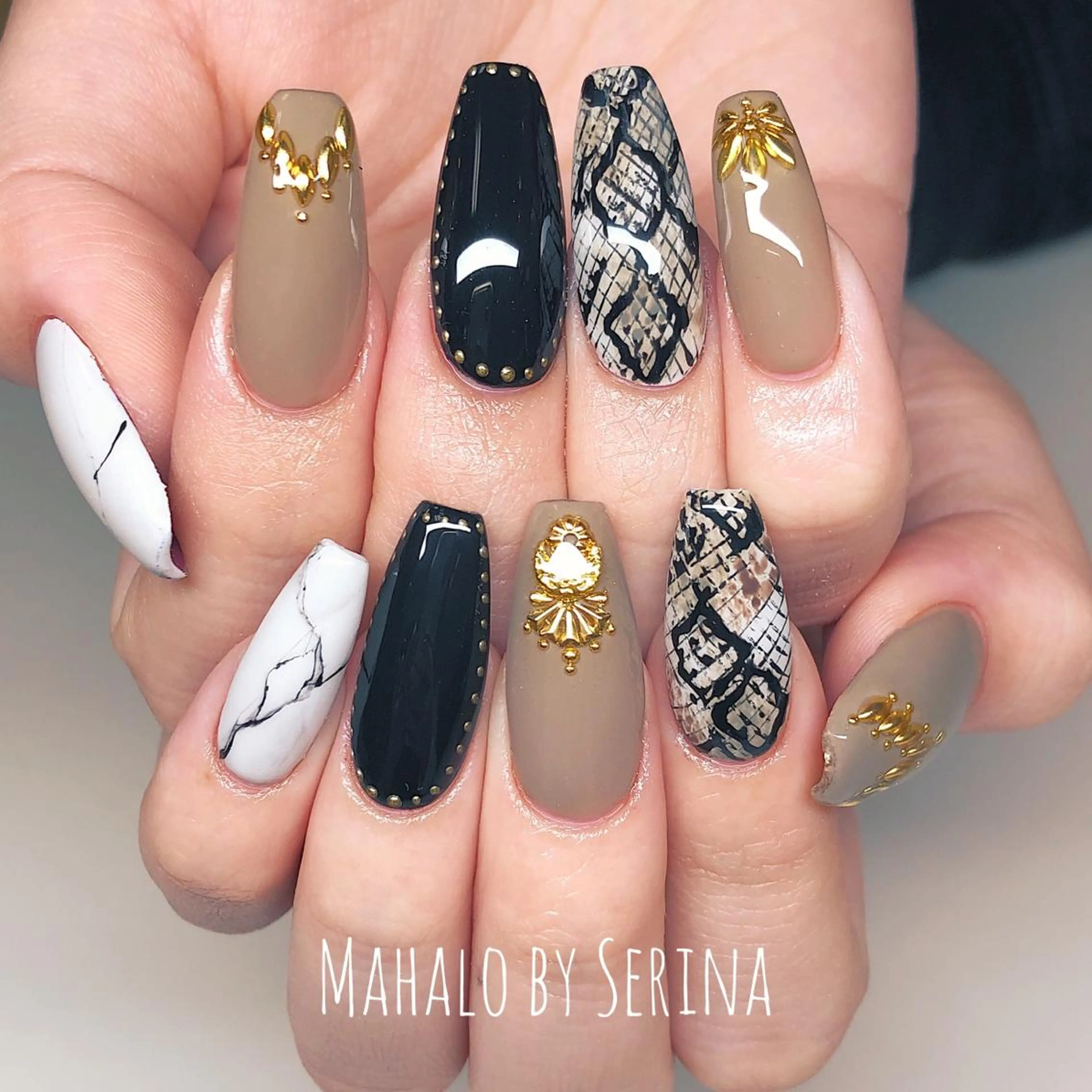 ロング カラー ネイル SUNNY BAE. SERINAのネイルデザイン