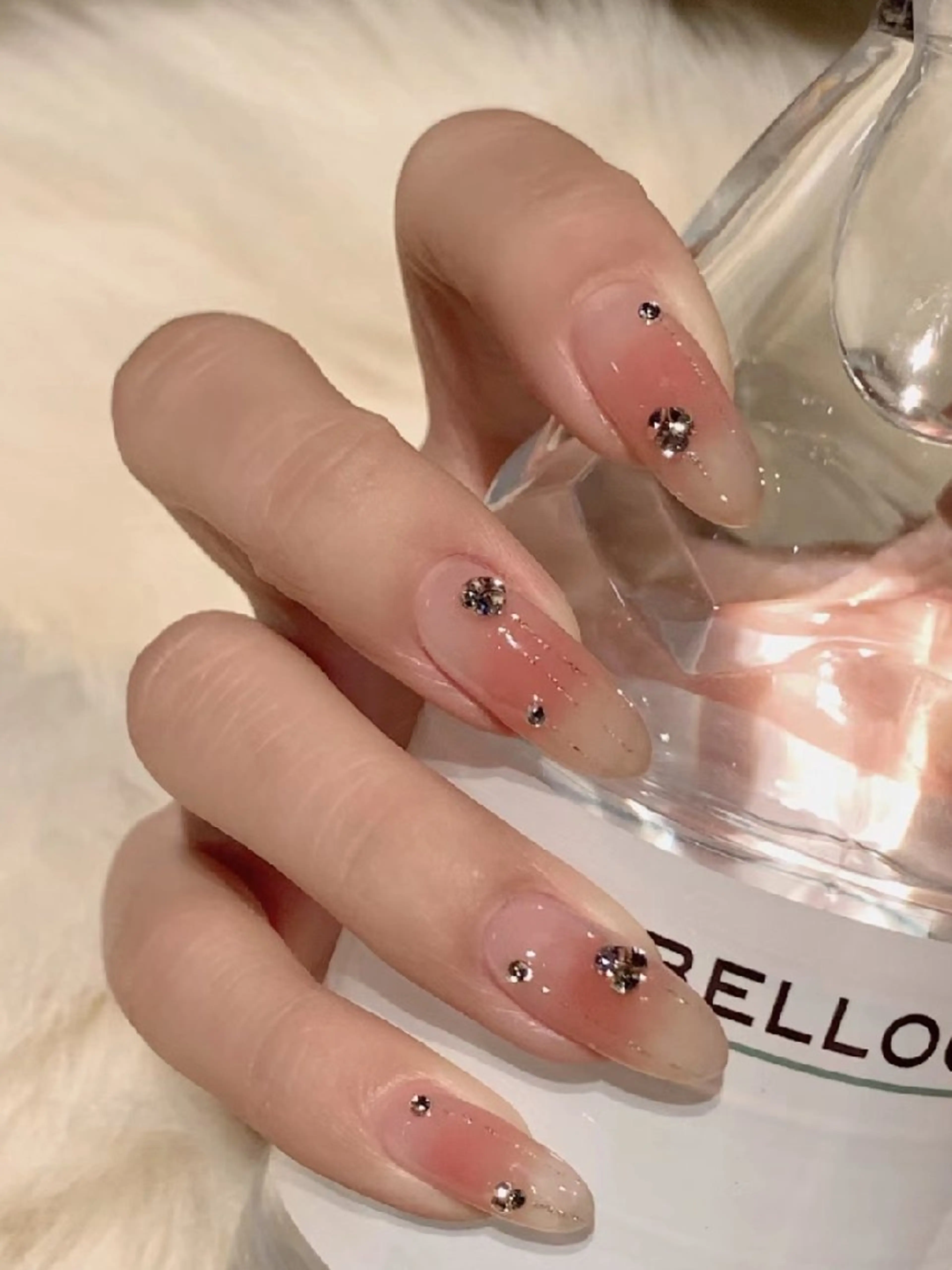 ネイル ネイリストゆか💅 長さだし、深爪矯正のネイルデザイン