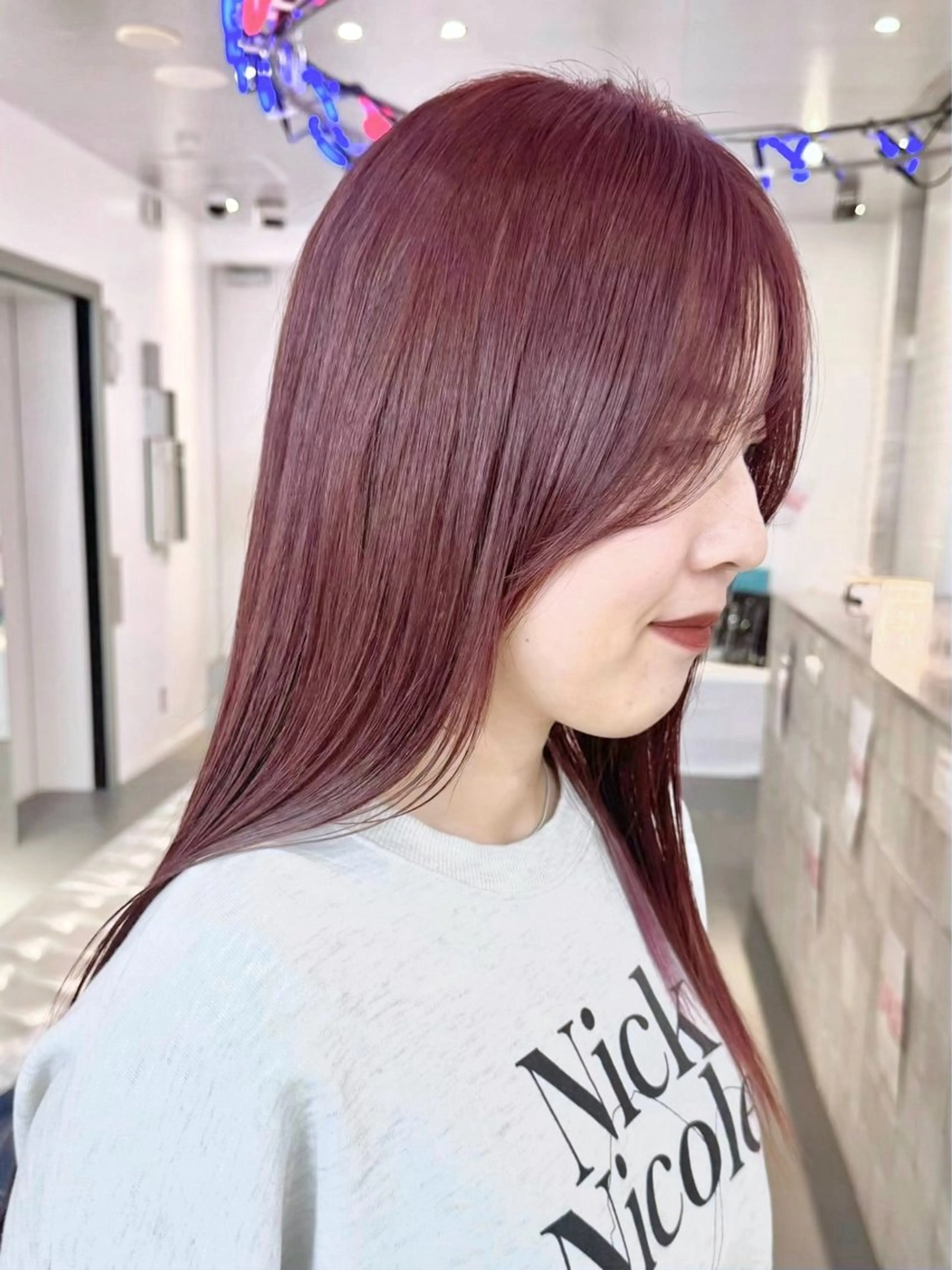 セミロング カラー ヘアアレンジ カット ヘアカラー トリートメント ヘッドスパ ヘアセット 暖色🌈ダブルカラー レイヤー💫AINAのヘアスタイル