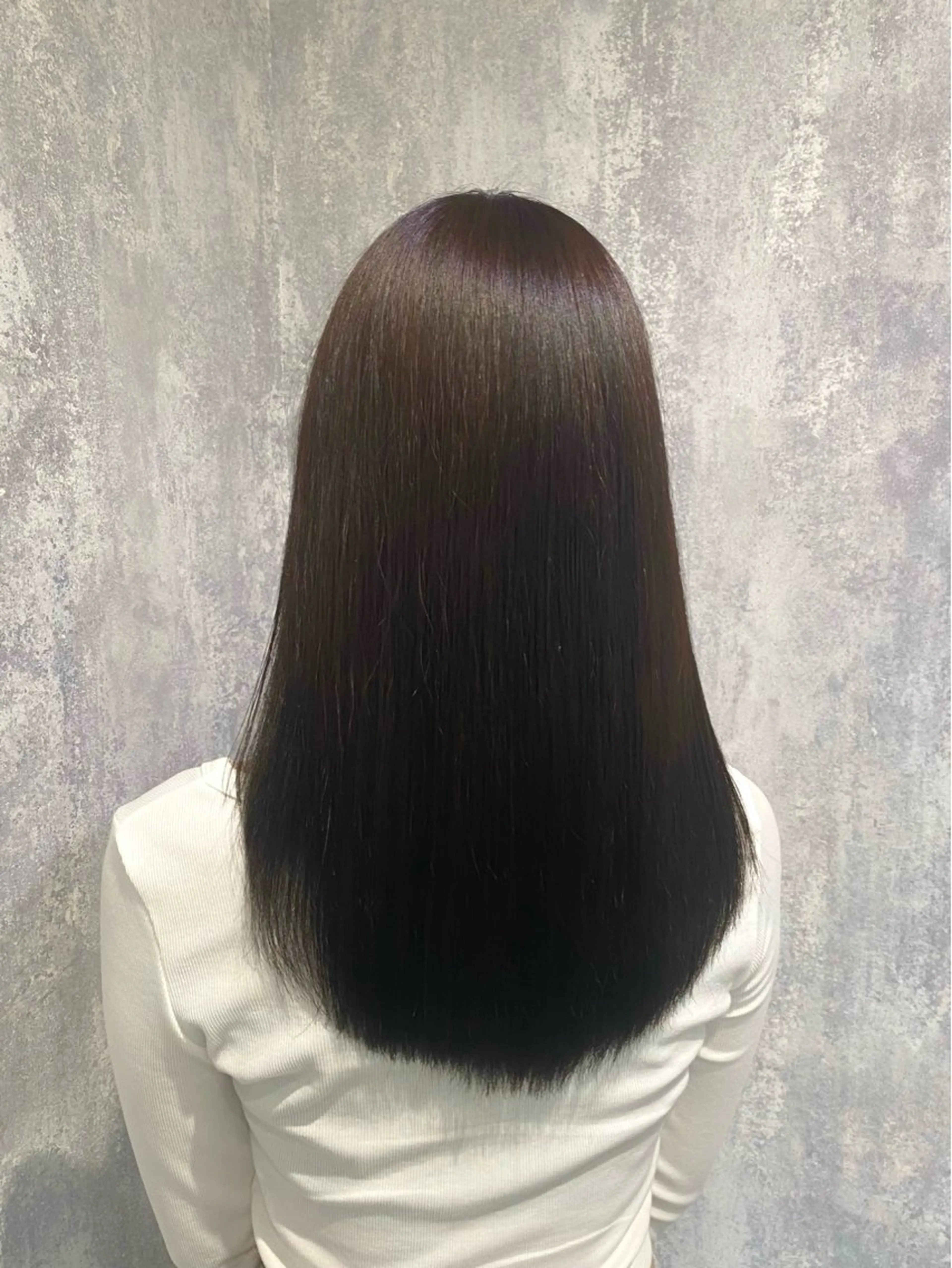 ロング カラー shiori/透明感 /顔周り/髪質改善のヘアスタイル