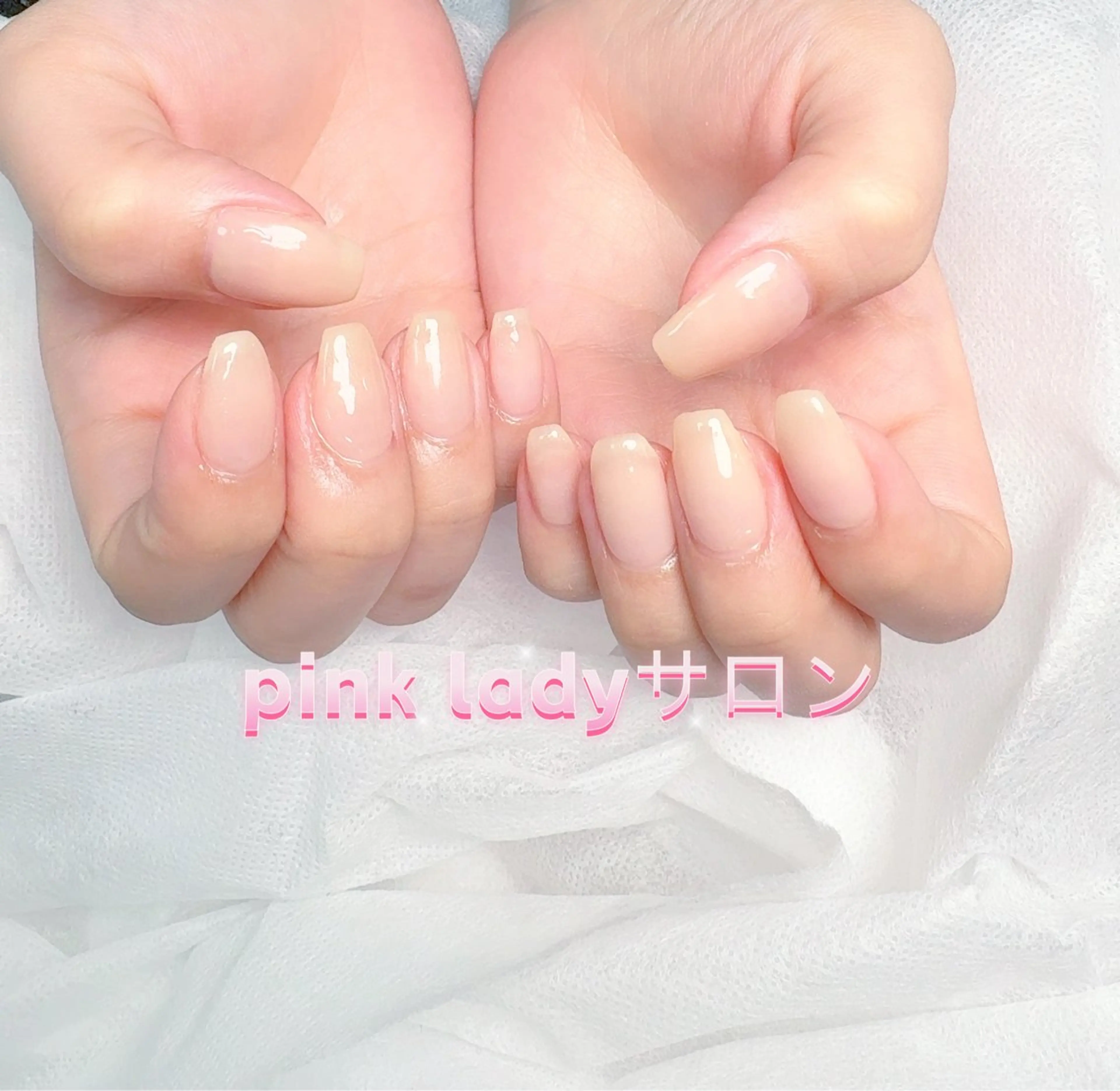ネイル pink ladyサロン所属・べ にのネイルデザイン