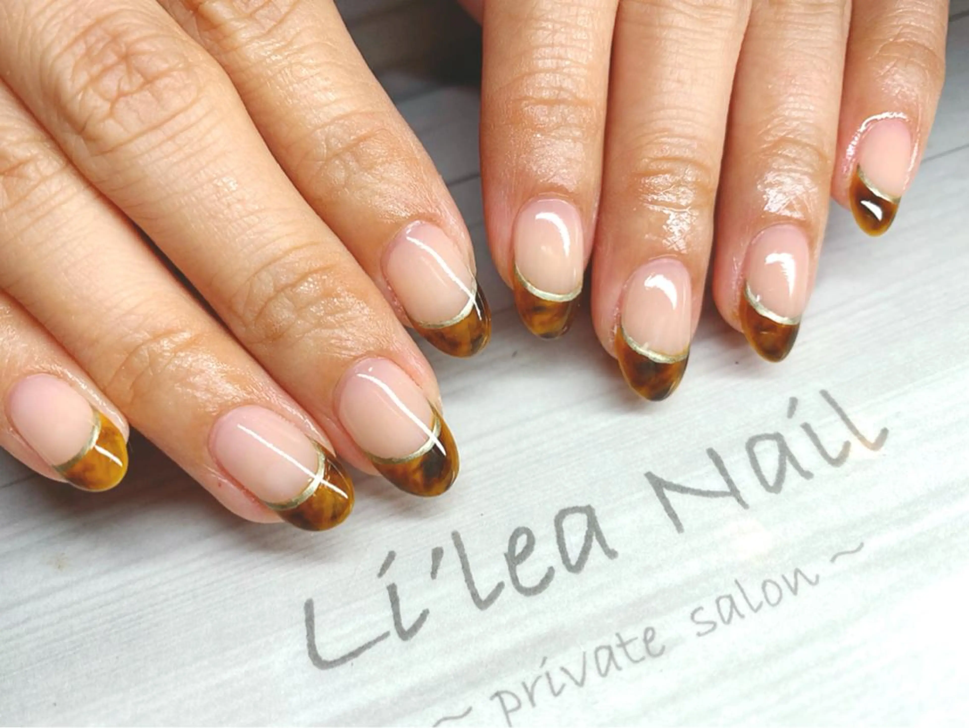 ネイル Li'leaNail AINAのネイルデザイン