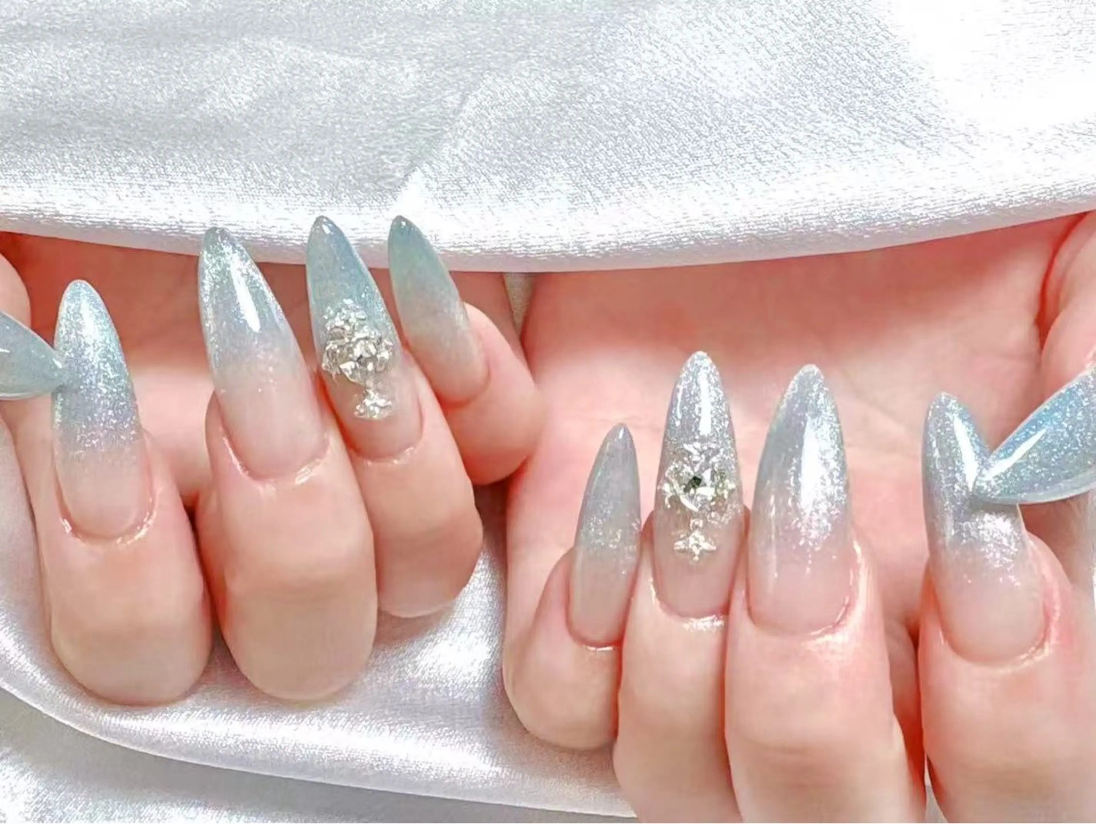 ネイル マグネットネイル ハンドネイル リン リンのネイルデザイン