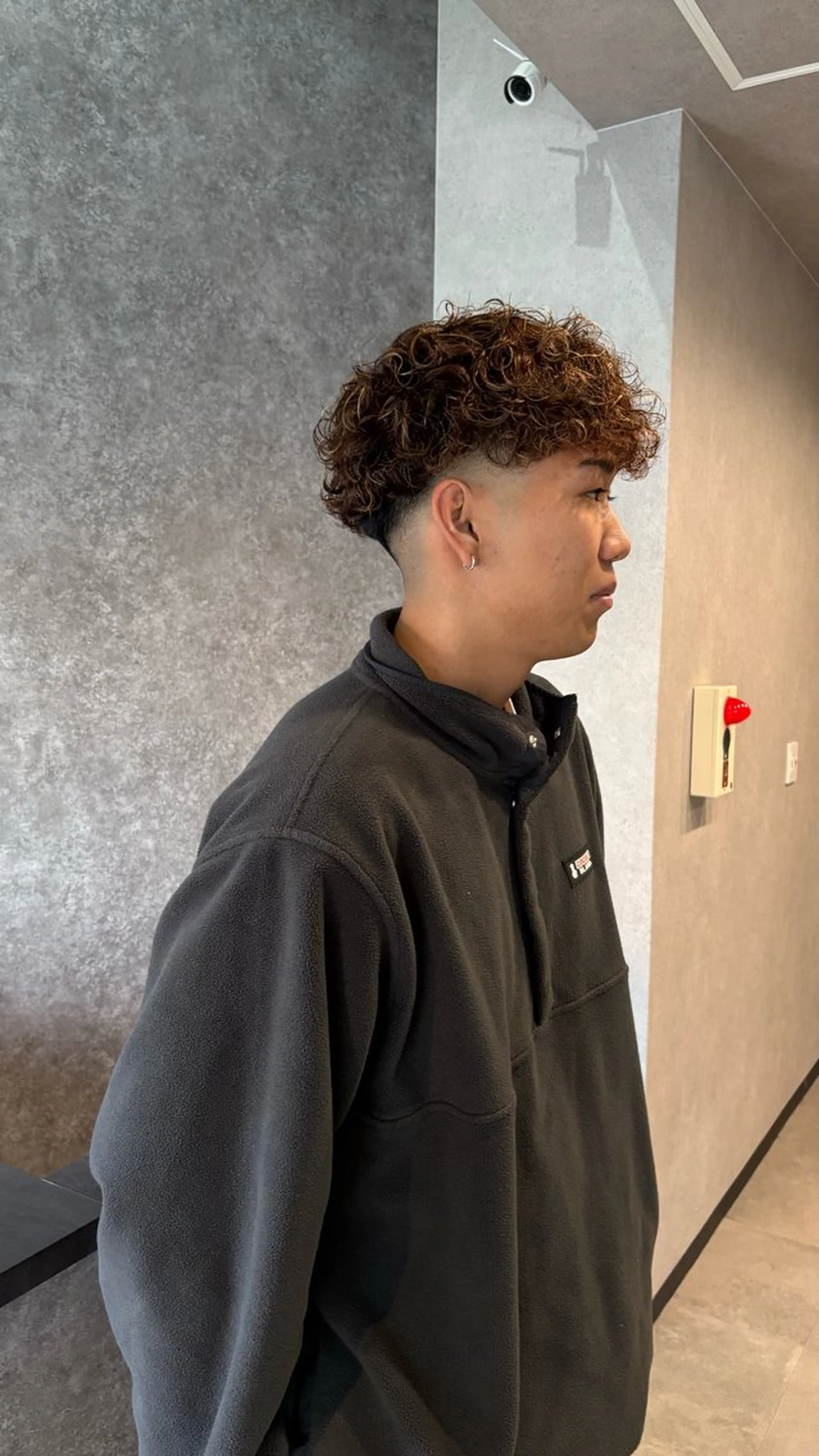 【新規限定】メンズフェードカット+育毛促進ヘッドスパ ¥6600の写真