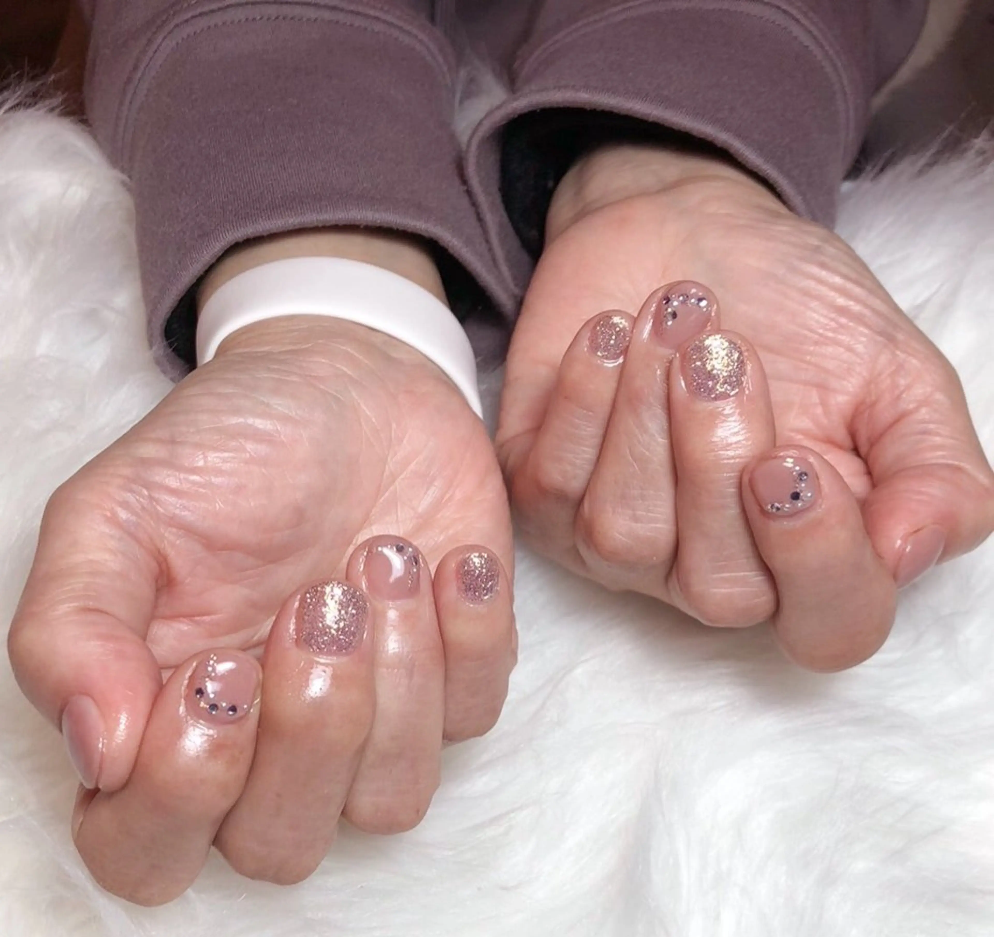 ネイル naiisalon apfelのネイルデザイン