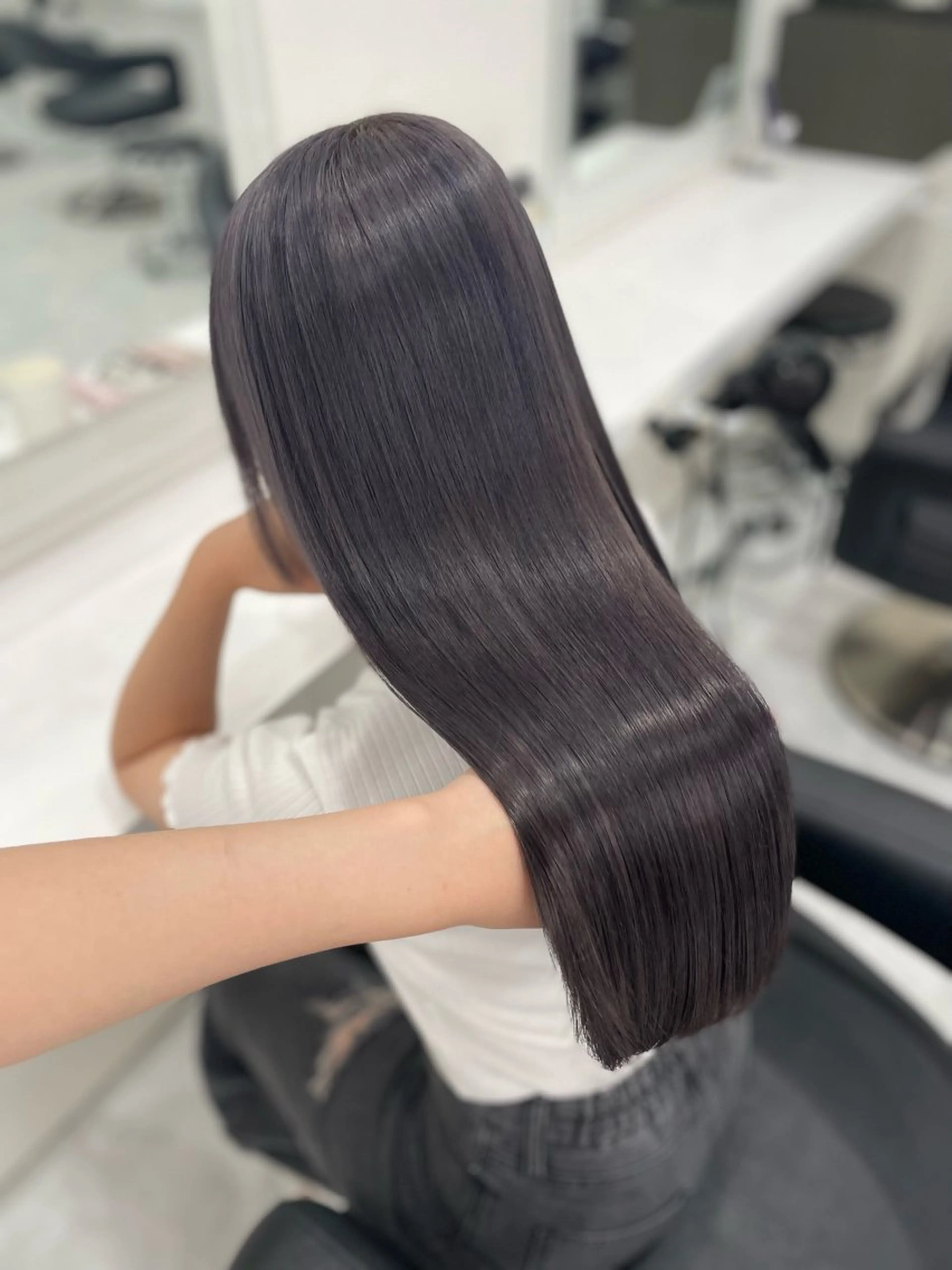 セミロング ヘアカラー トリートメント 🪞韓国🤍大人っぽ 艶髪🤍FRUITSのヘアスタイル