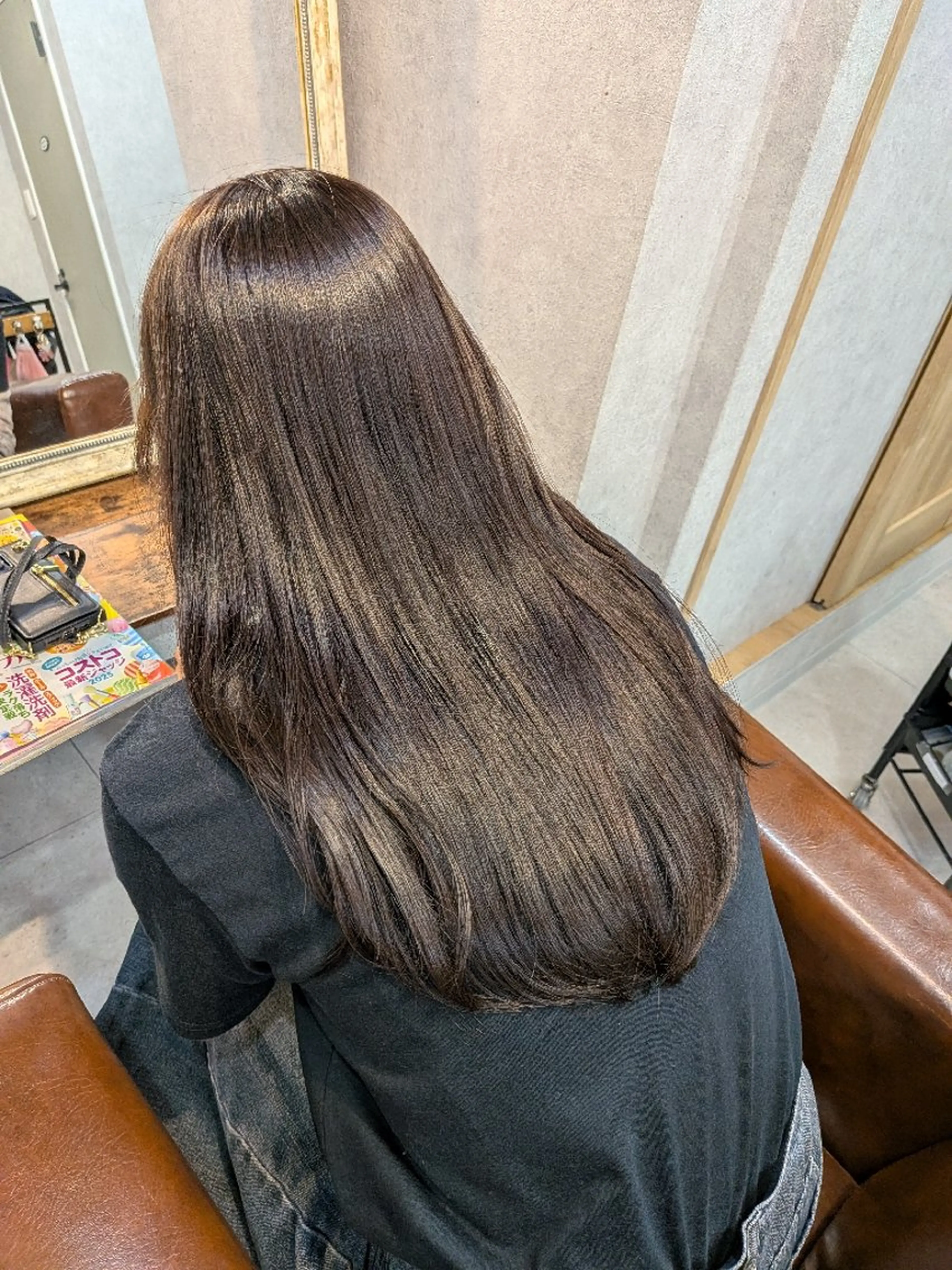 セミロング 西川 智葉のヘアスタイル