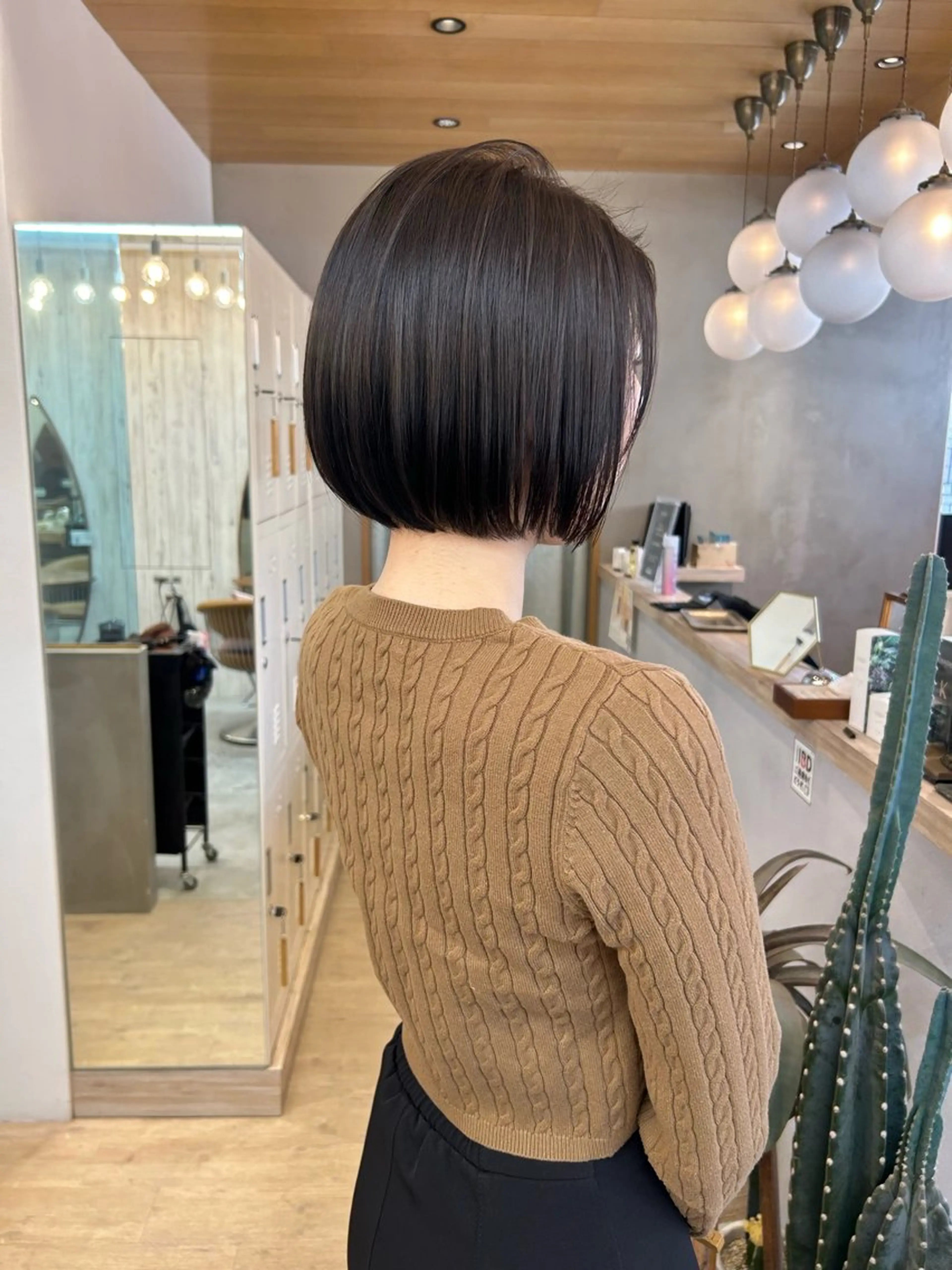 ショート カット ヘアカラー トリートメント 🩵縮毛矯正/ブリー チ/髪質改善/いつかのヘアスタイル