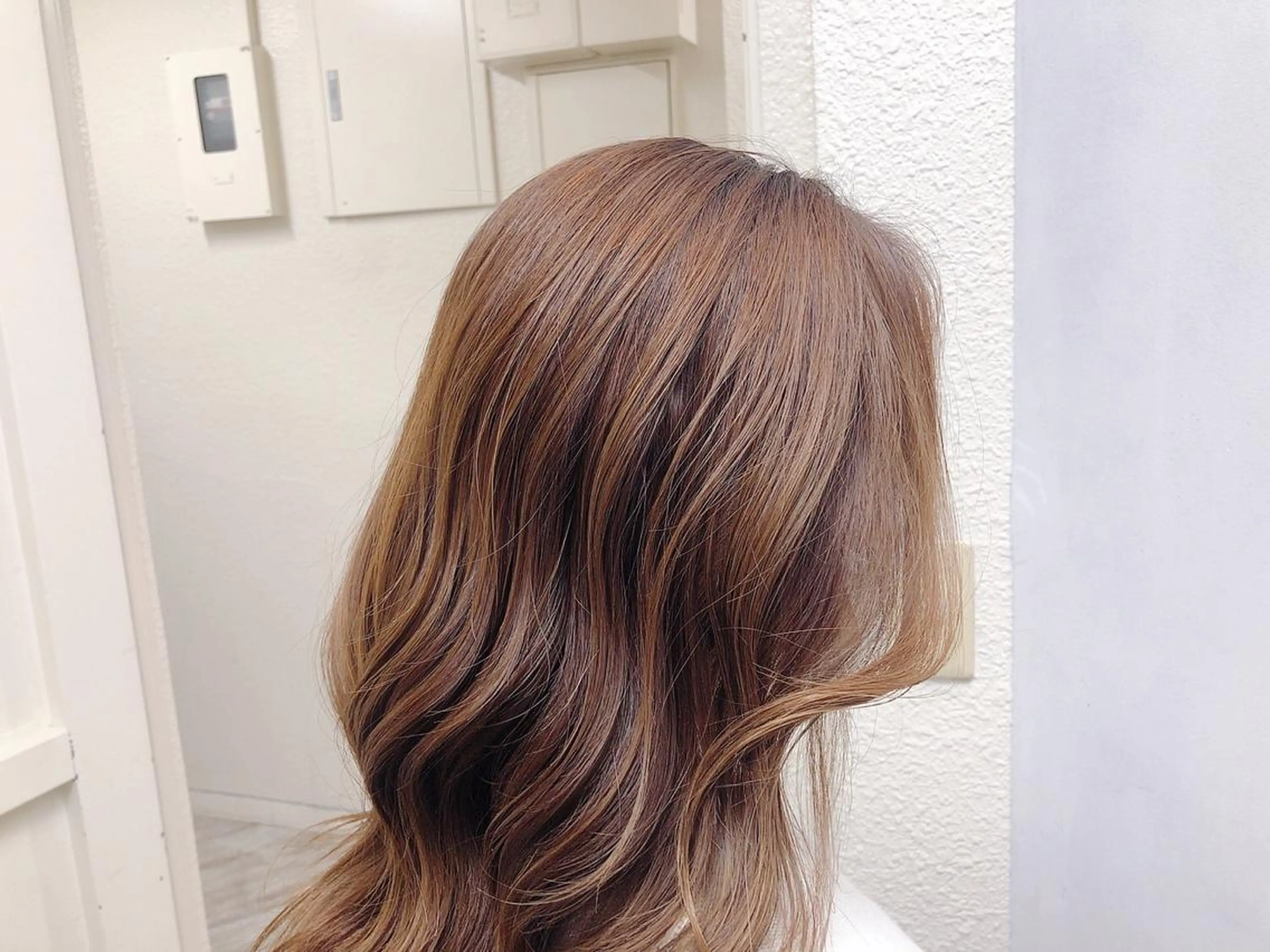 セミロング カラー ヘアアレンジ 韓国風ヘア ケイゴ【店長】 メンズパーマ特化のヘアスタイル