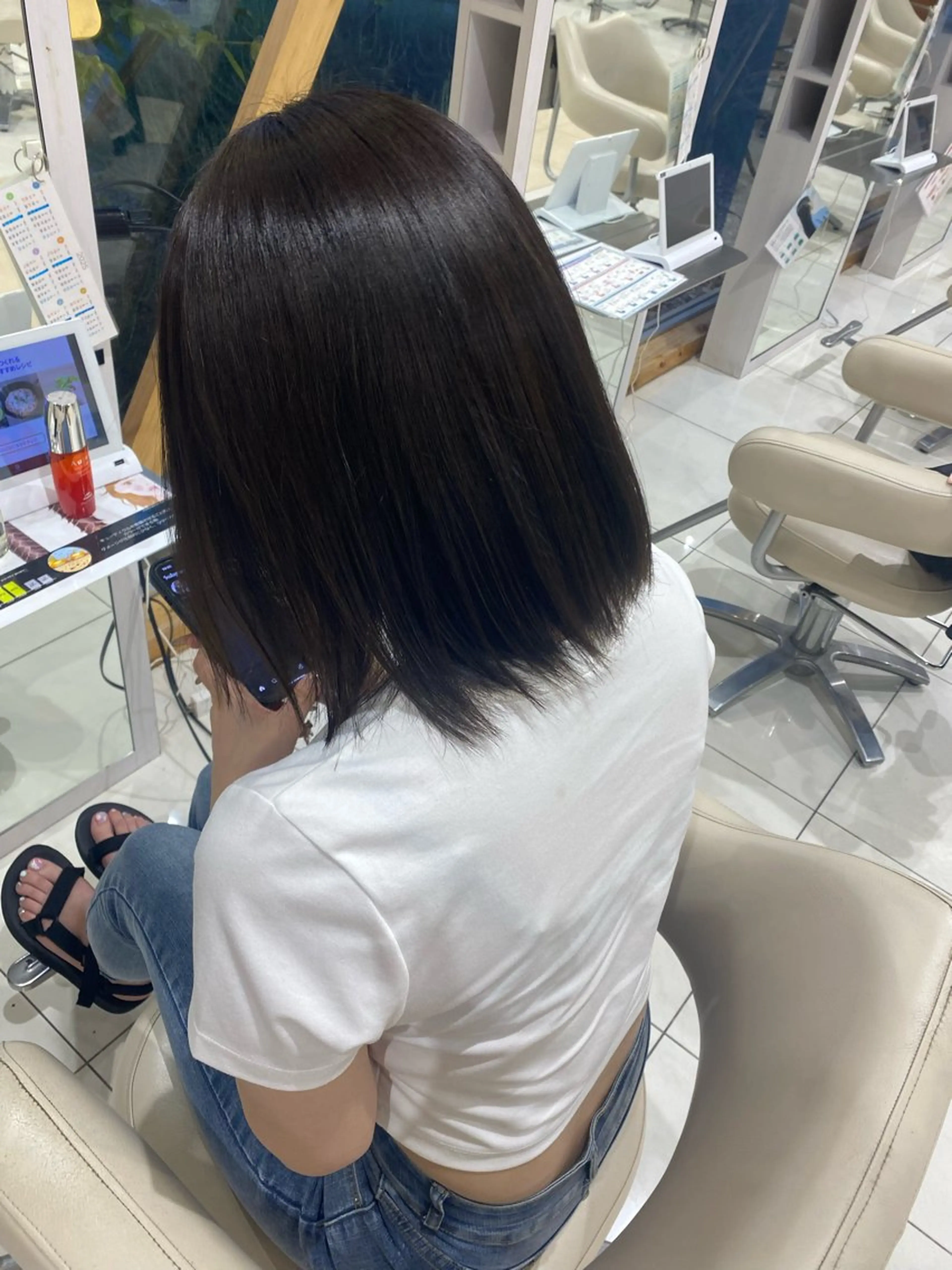 カラー 中山 愛美莉のヘアスタイル