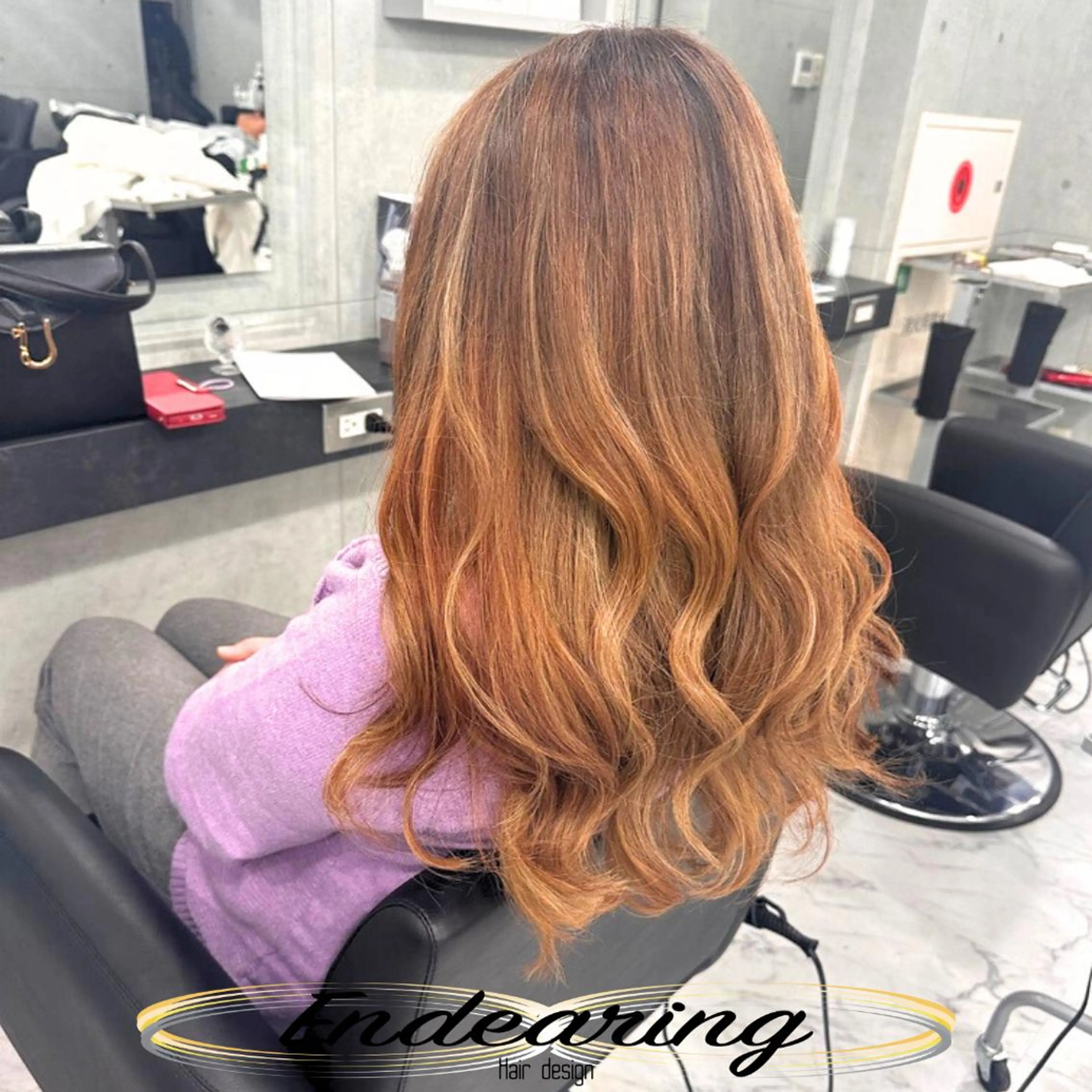 ロング ハイライト レイヤーカット ロング ローレイヤー カット ヘアカラー Endearing 銀座/レイヤーカットのヘアスタイル