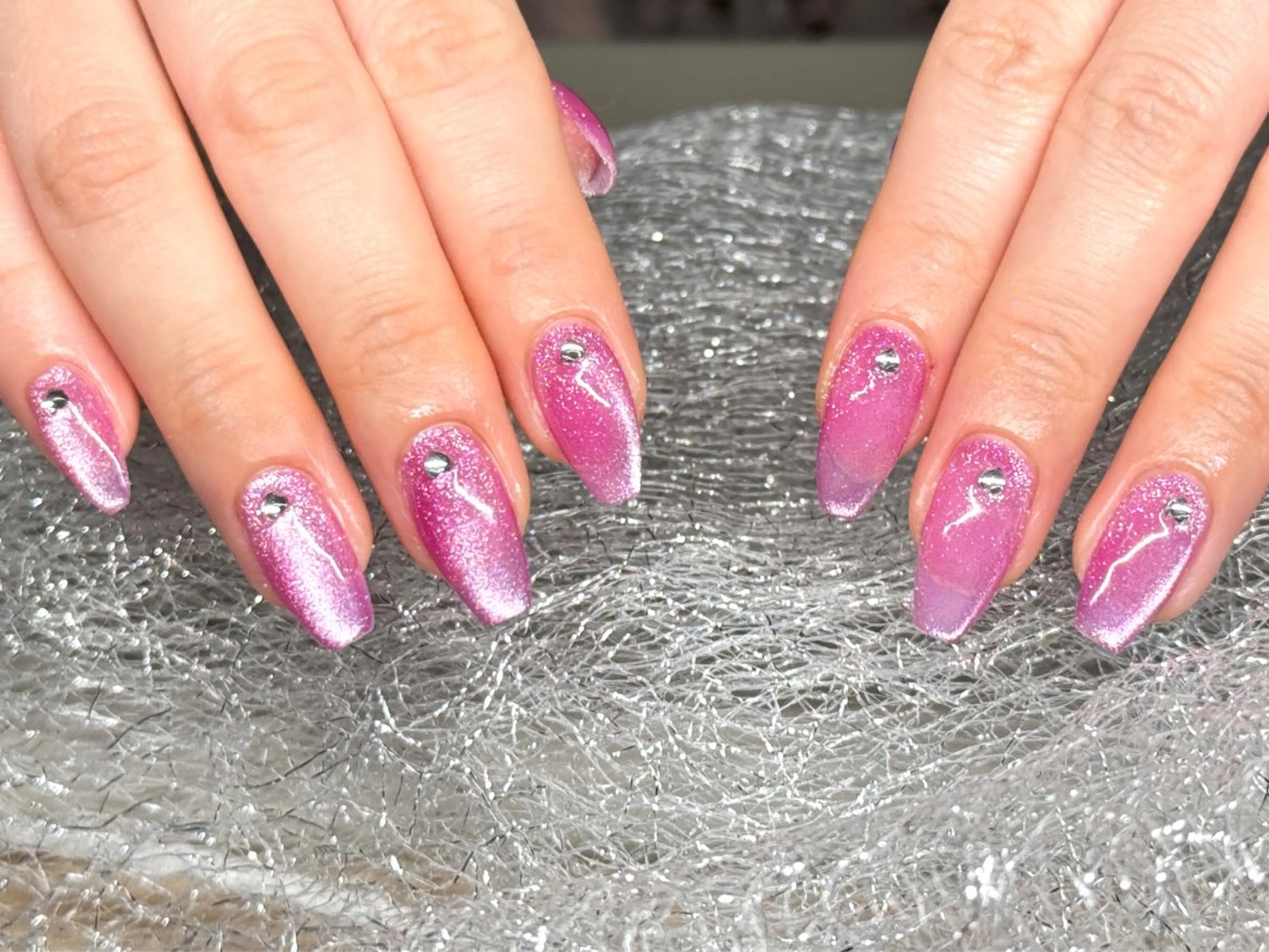 ネイル アートネイル オーロラネイル クリアネイル 長さ出し フレンチネイル 原田 梨香のネイルデザイン