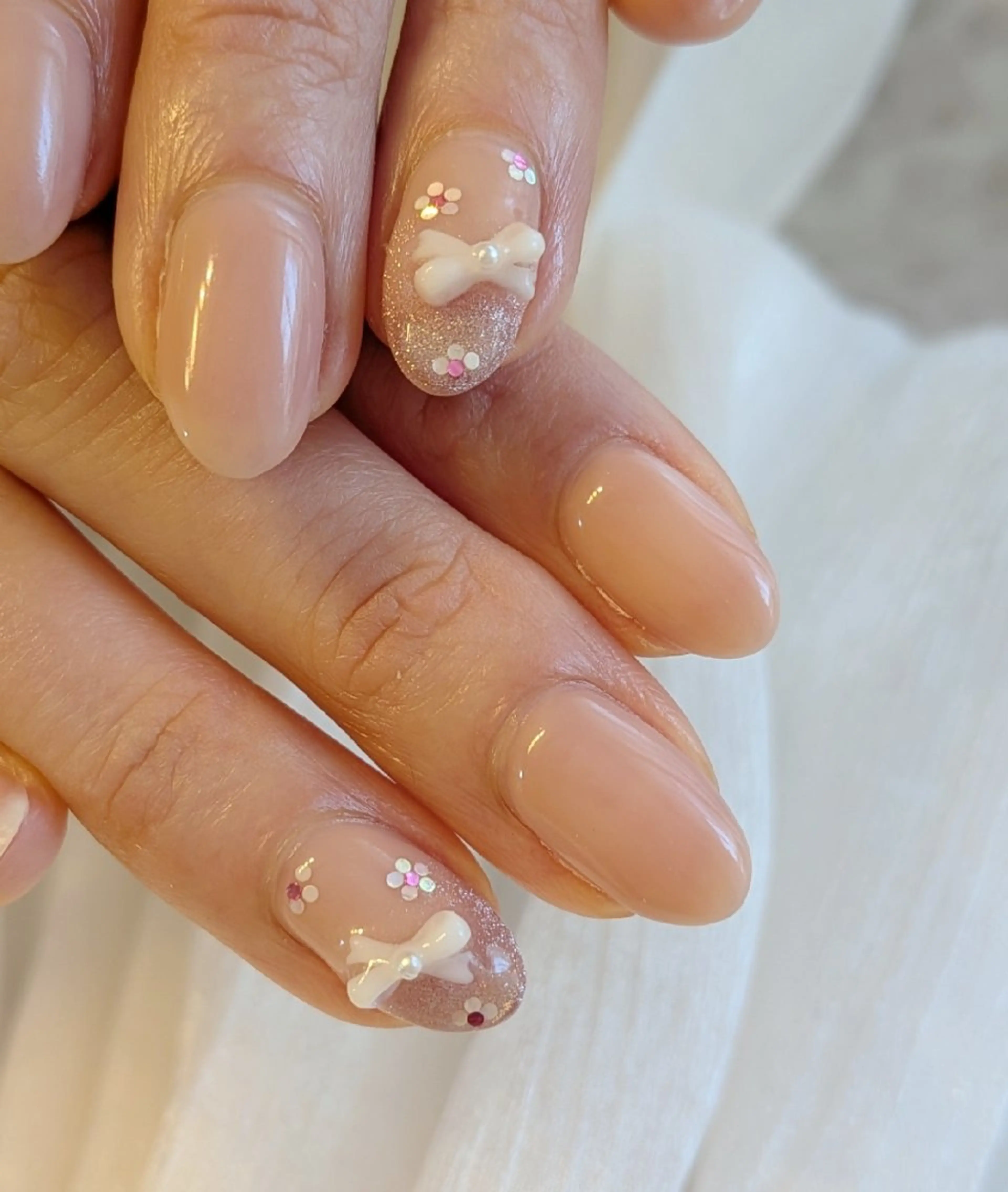 ネイル ガーリー リボン 春ネイル ハンドネイル Shanti所属・Shanti🩵 NARITAのネイルデザイン