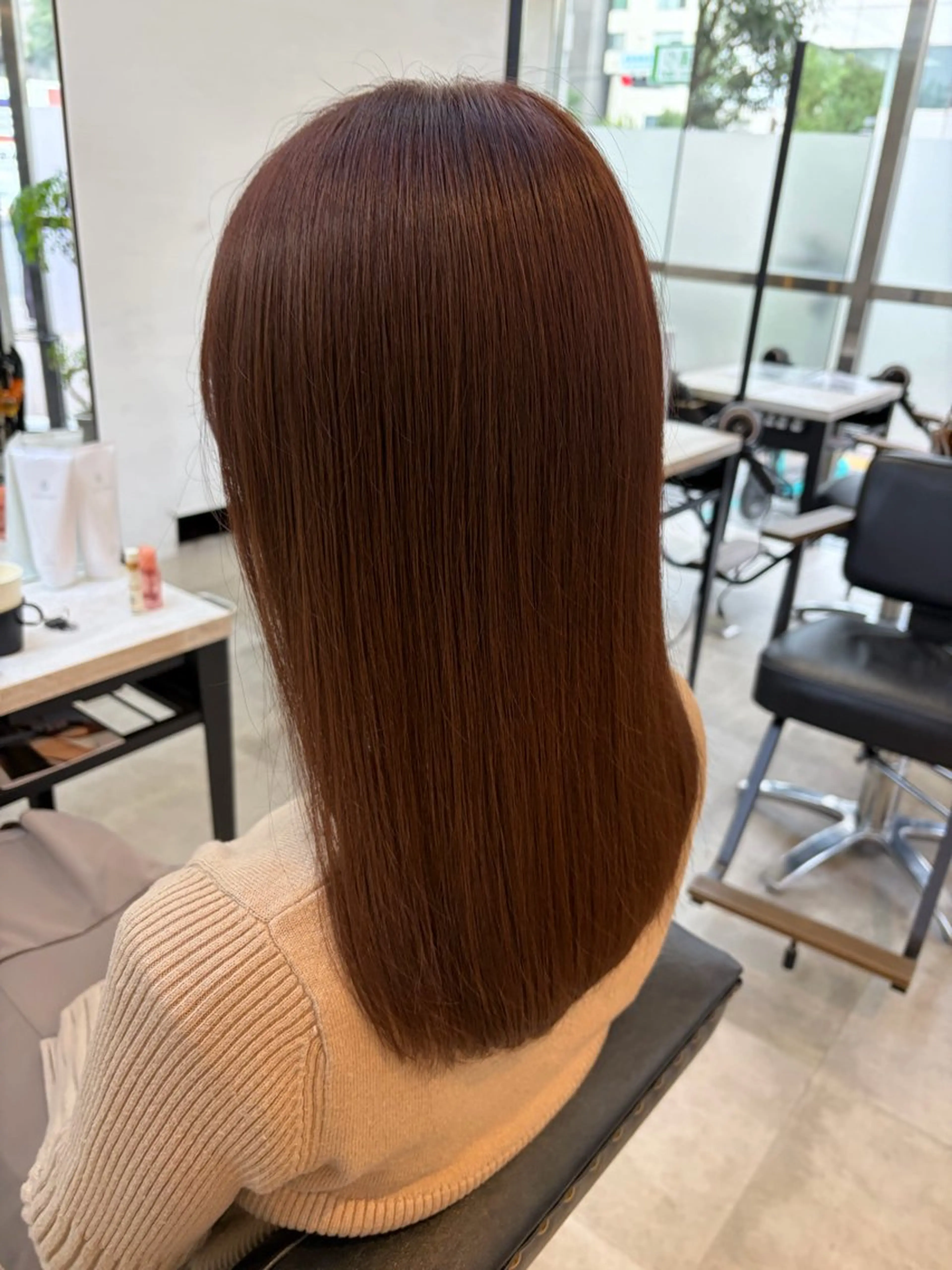 セミロング カラー 🥀韓国ヘア🥀 宮津真菜のヘアスタイル