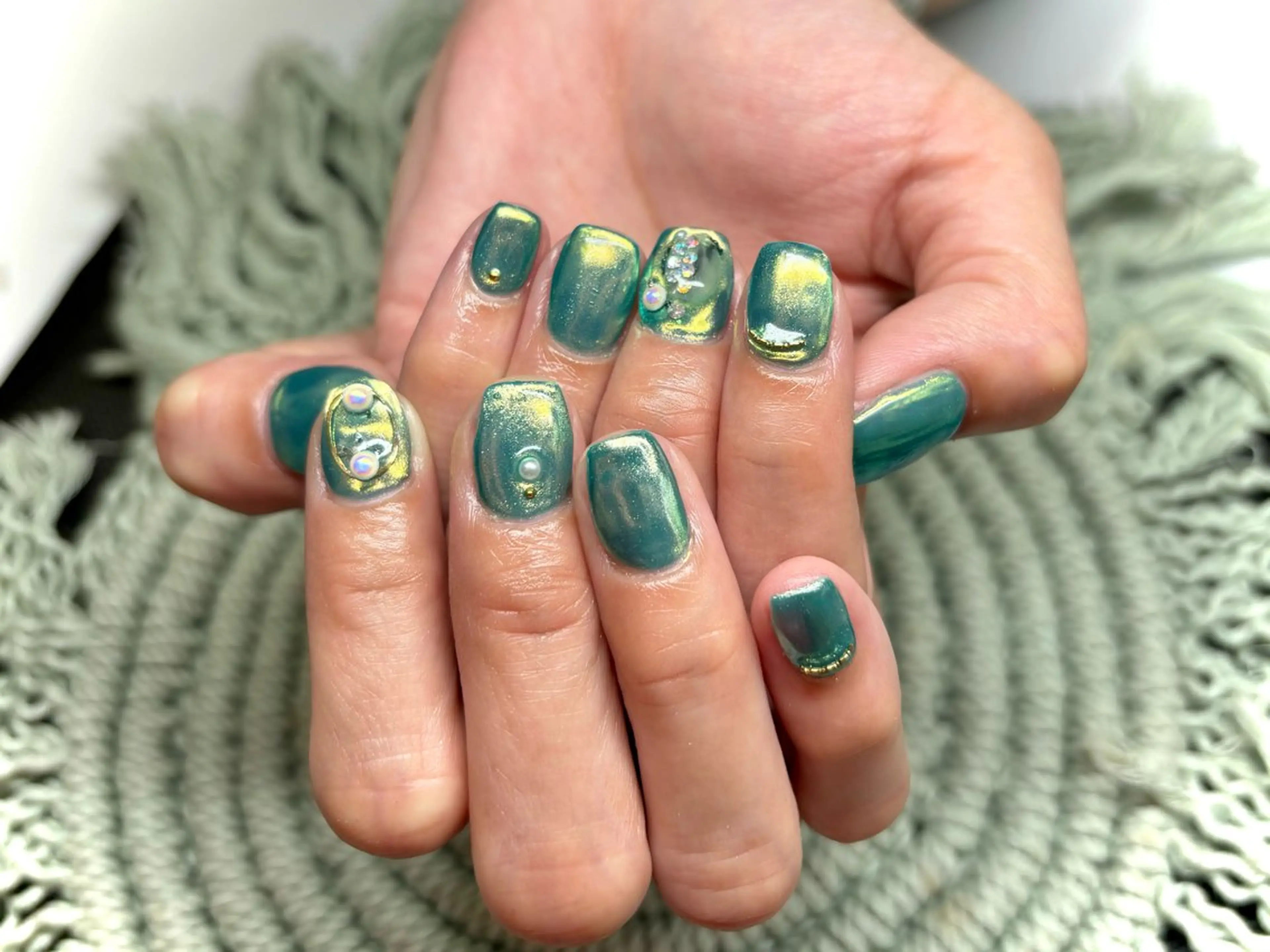 ショート ハンドネイル GG houseのネイルデザイン