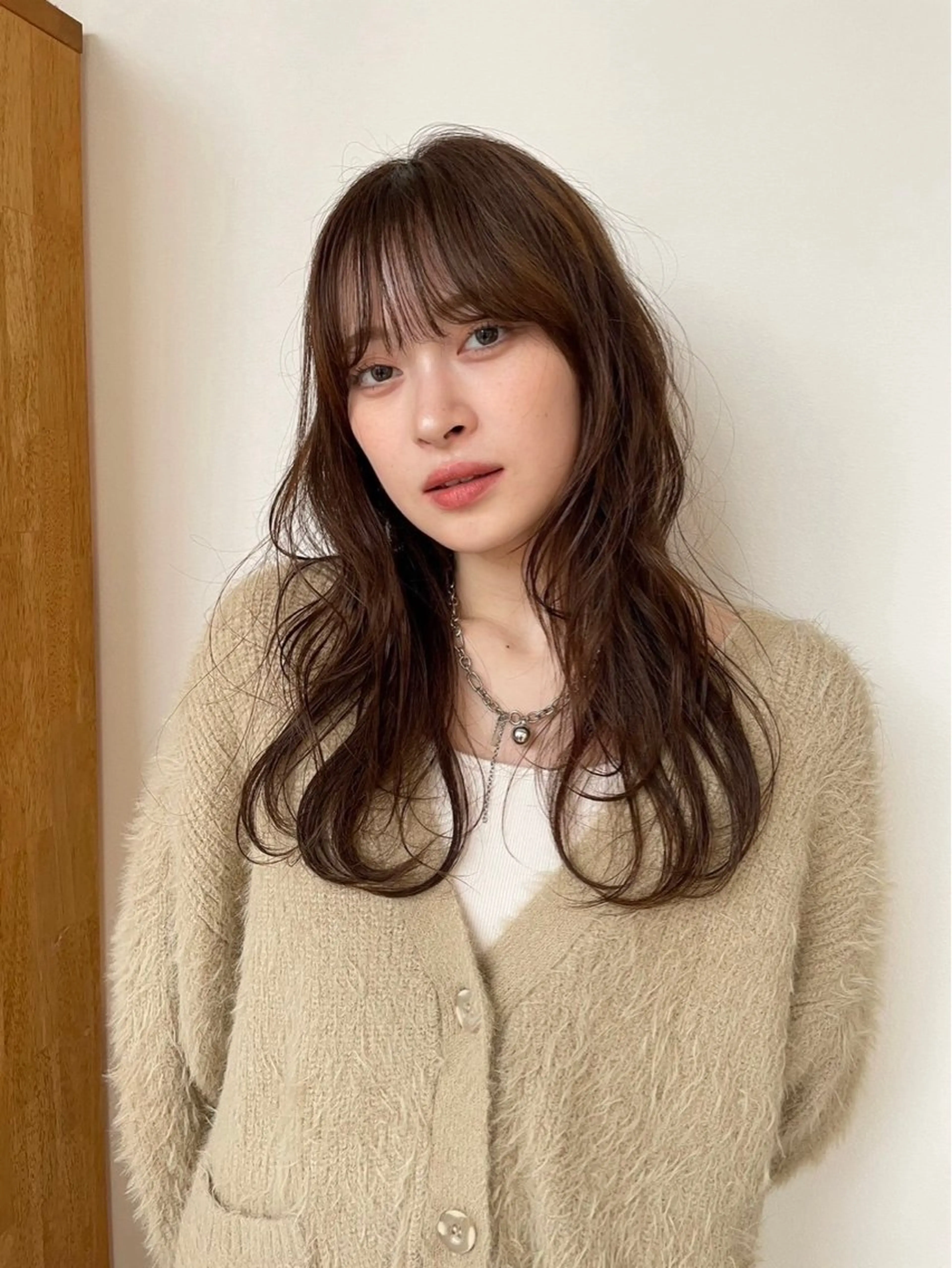 セミロング nia所属・柔らかブラウン/栄/ tomitaのヘアスタイル
