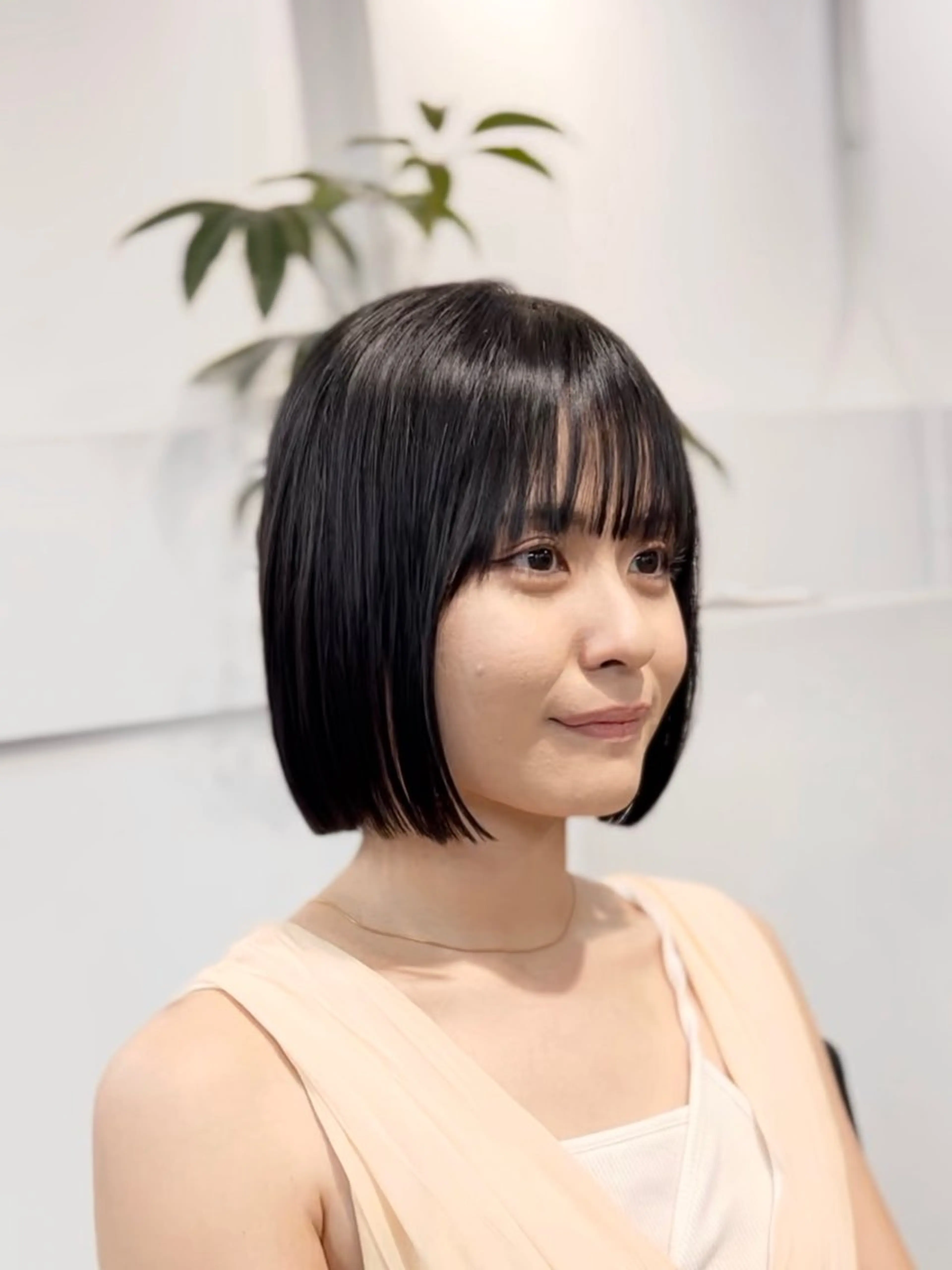 ショート 切りっぱなしボブ ショートボブ ハンサムショート ミストバング ボブ 田尻 維孝/ショート/ボブのヘアスタイル