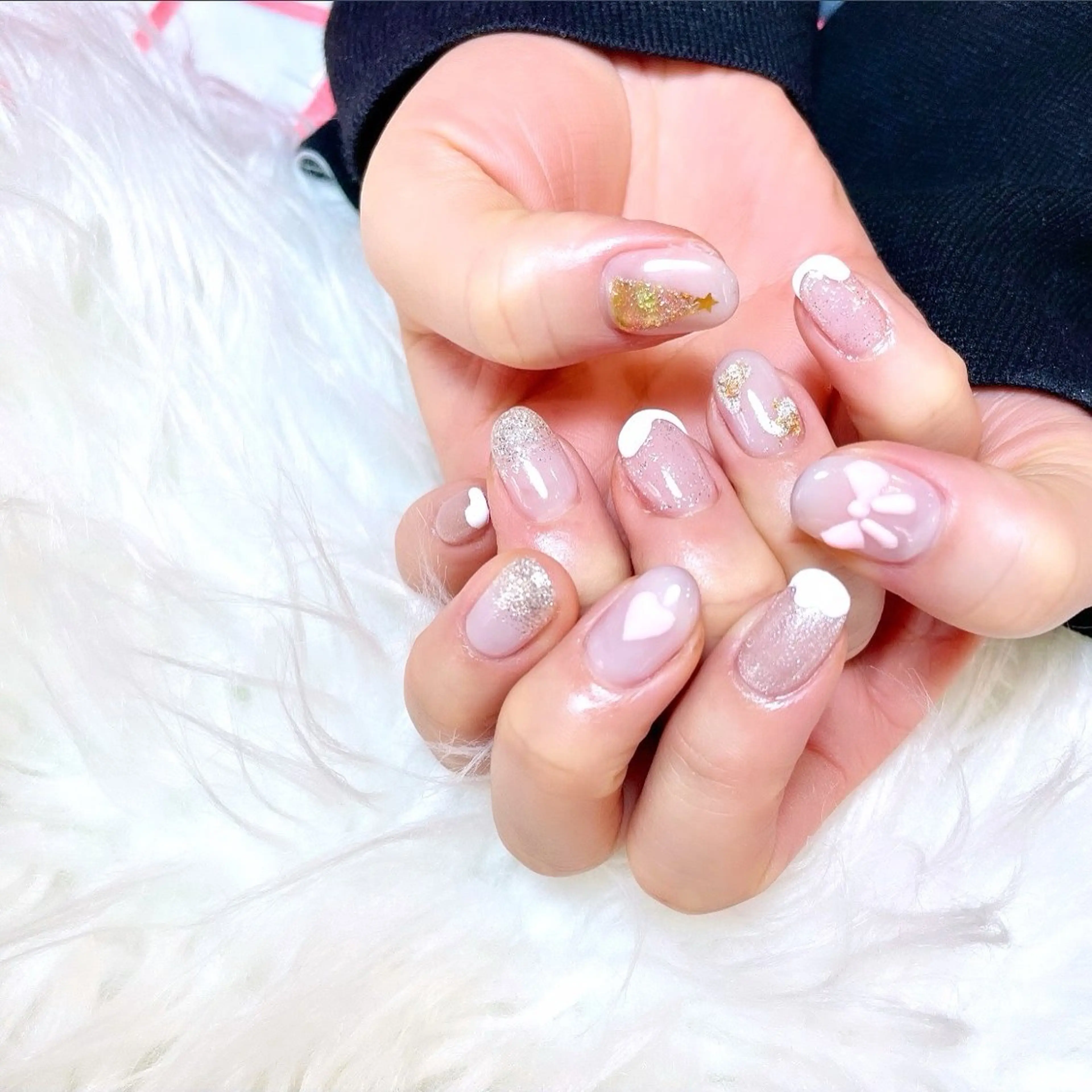 ネイル 冬ネイル クリスマス ハンドネイル キラオメ Neneのネイルデザイン