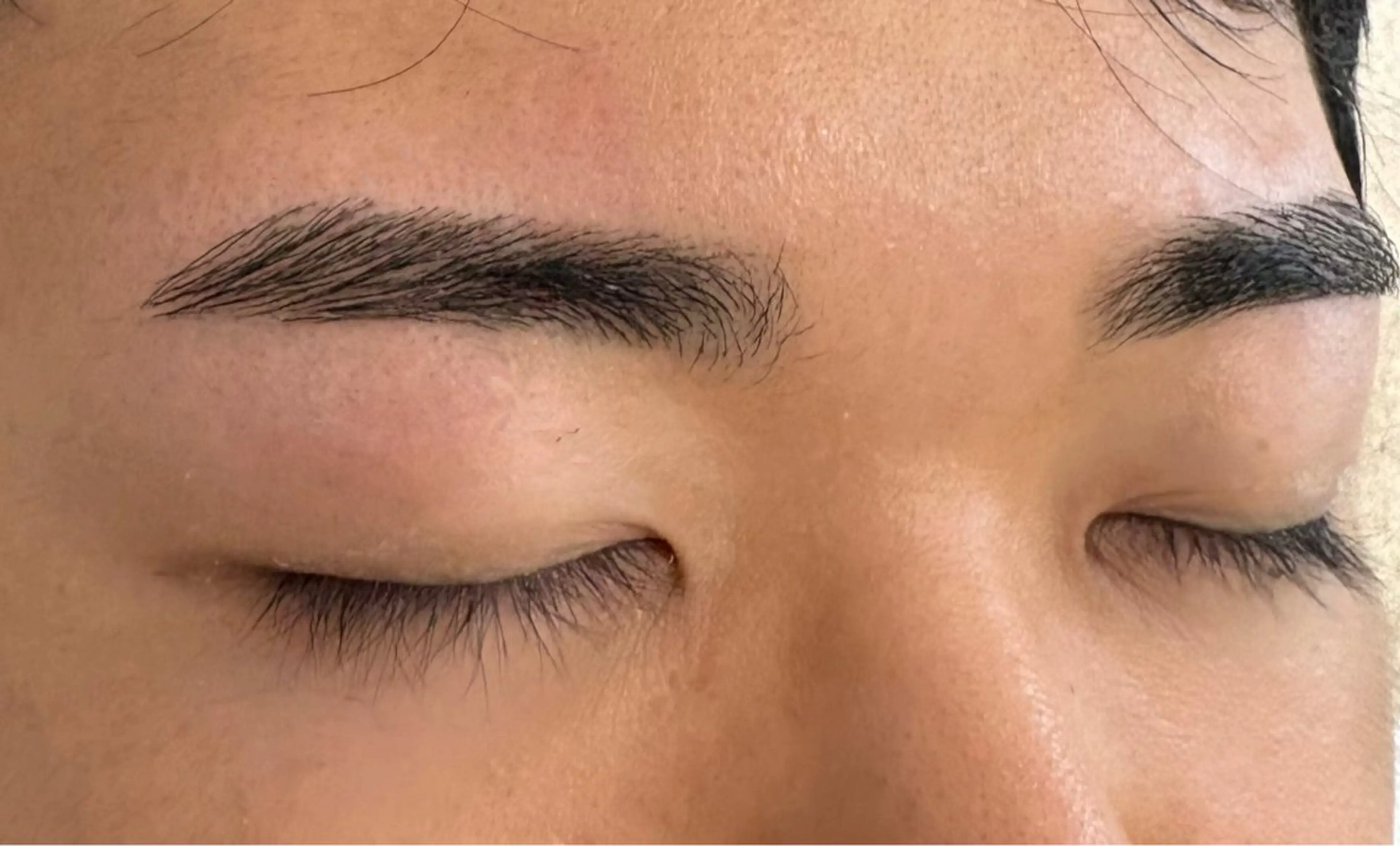 メンズ アイブロウ Eyelash salon~Sea Room~所属・🐈‍⬛カトウ 🐈‍⬛のマツエク・マツパデザイン