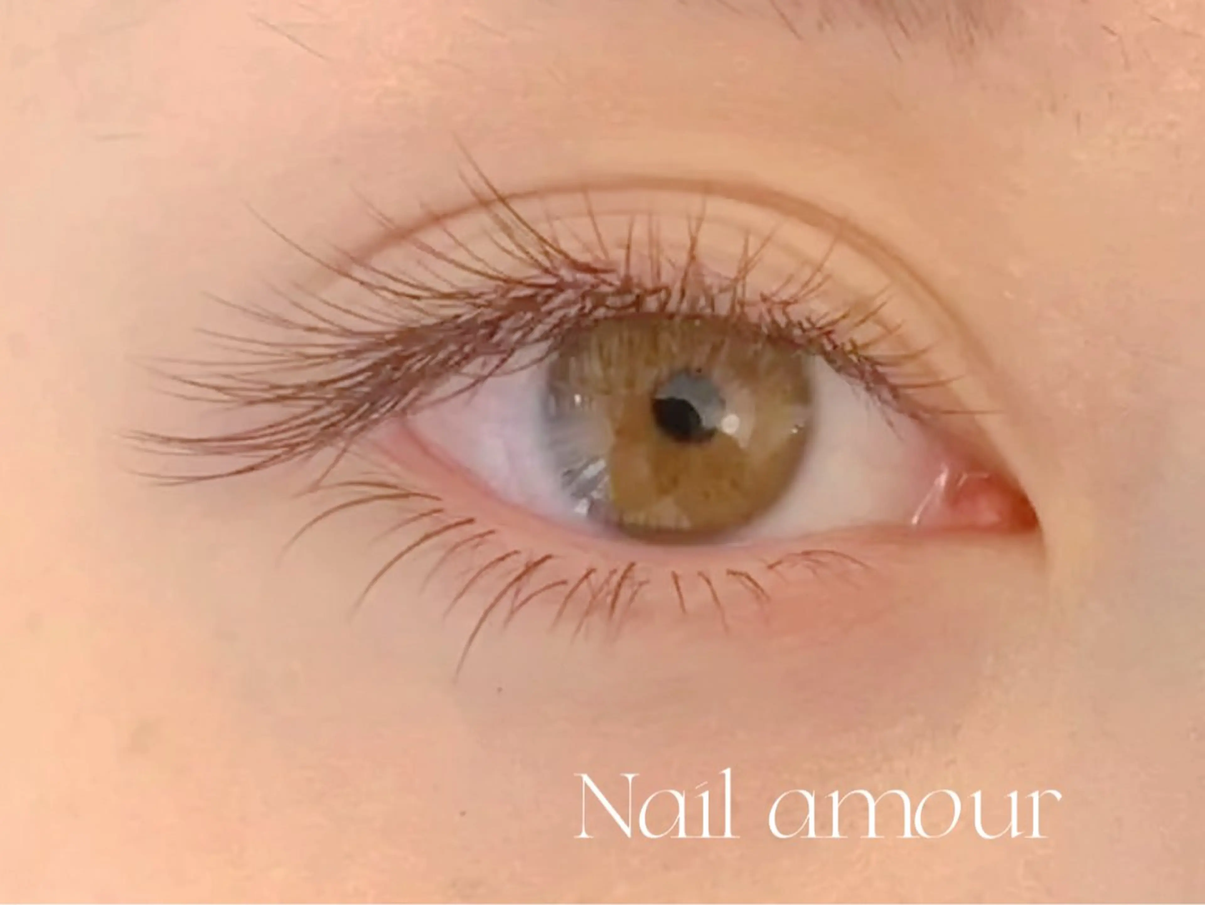マツエク・マツパ ナチュラル マツエク Amour Eyelash所属・Amour Eyelashのネイルデザイン