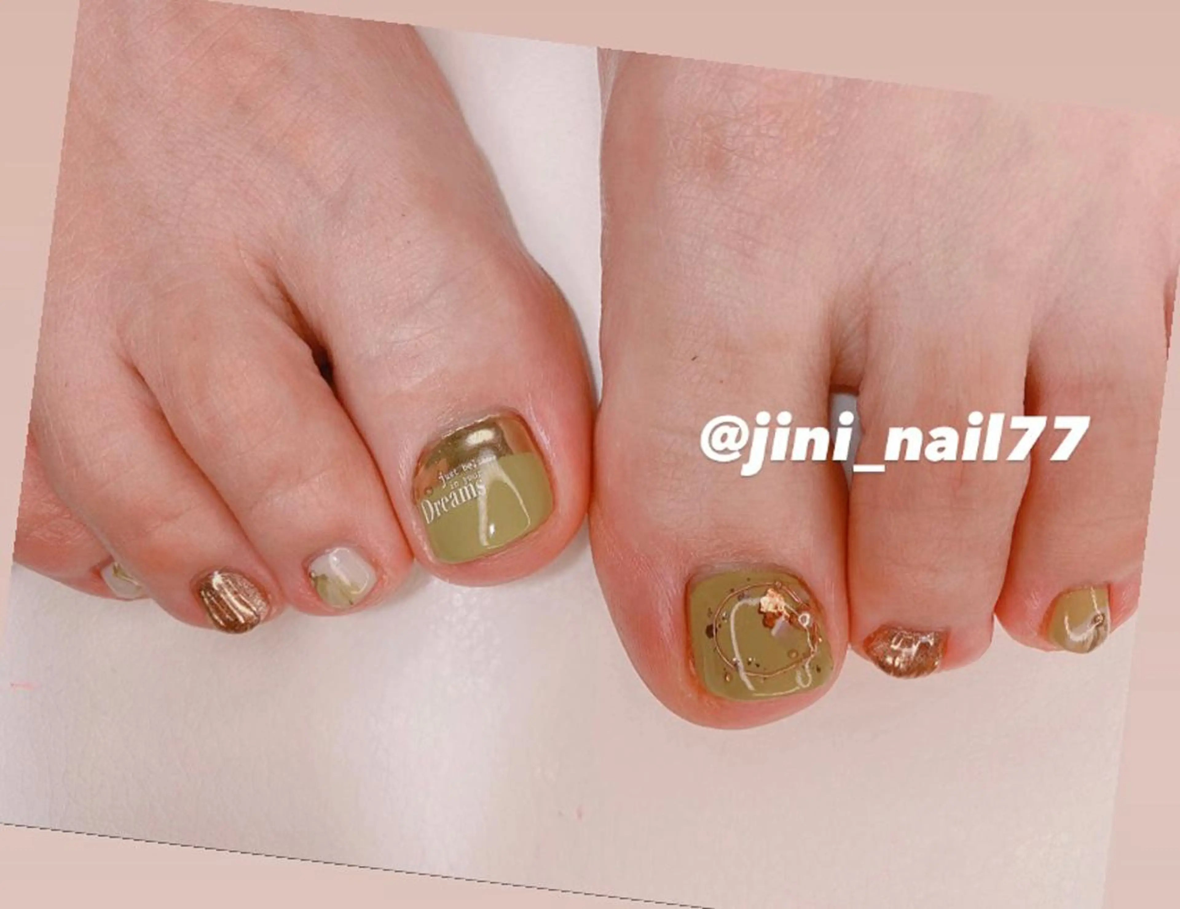 ネイル フットネイル JINI NAIL所属・ジニ ネイルのネイルデザイン