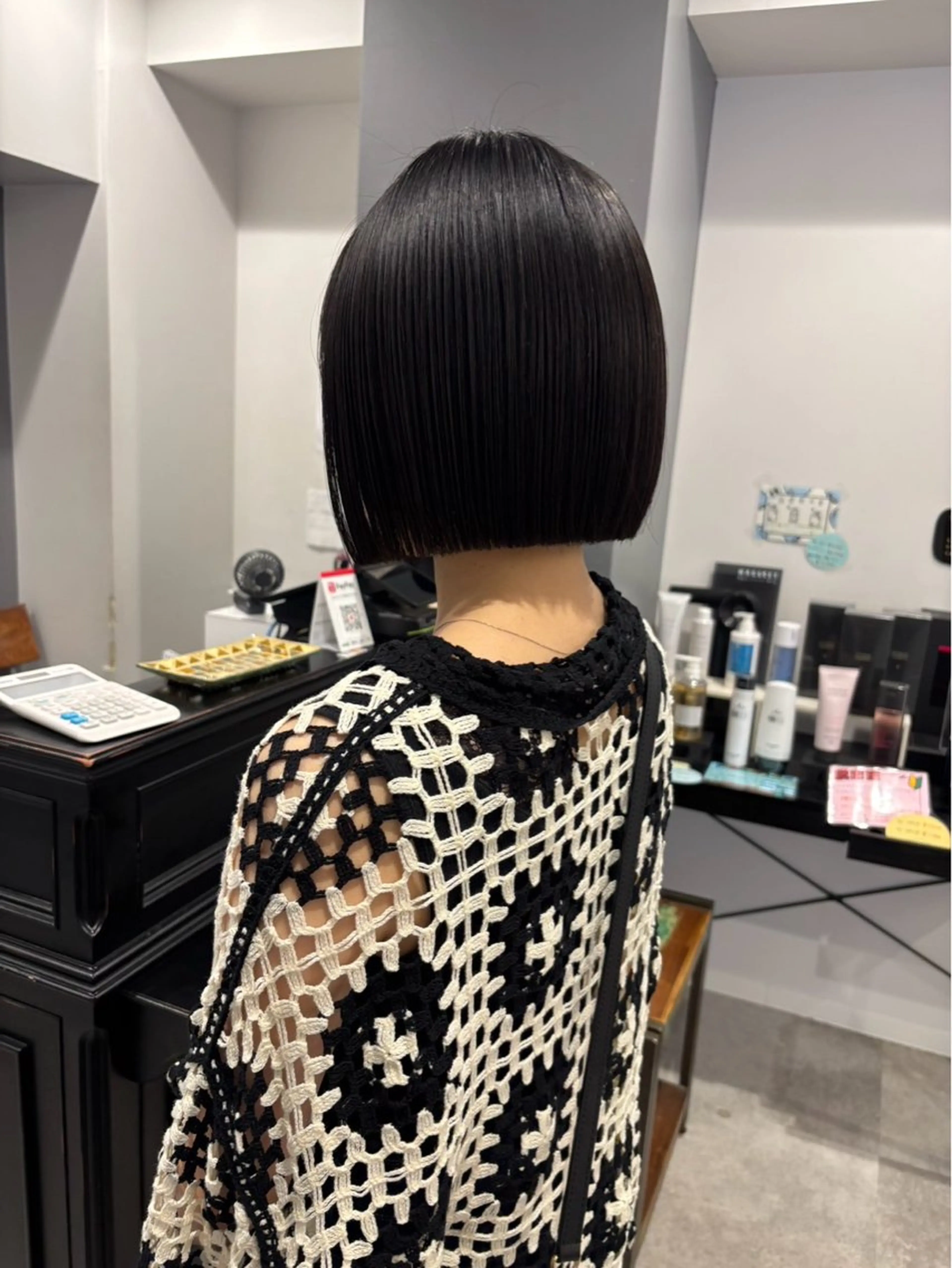 ショート カラー 透明感/艶感/縮毛 矯正/NATSUMIのヘアスタイル