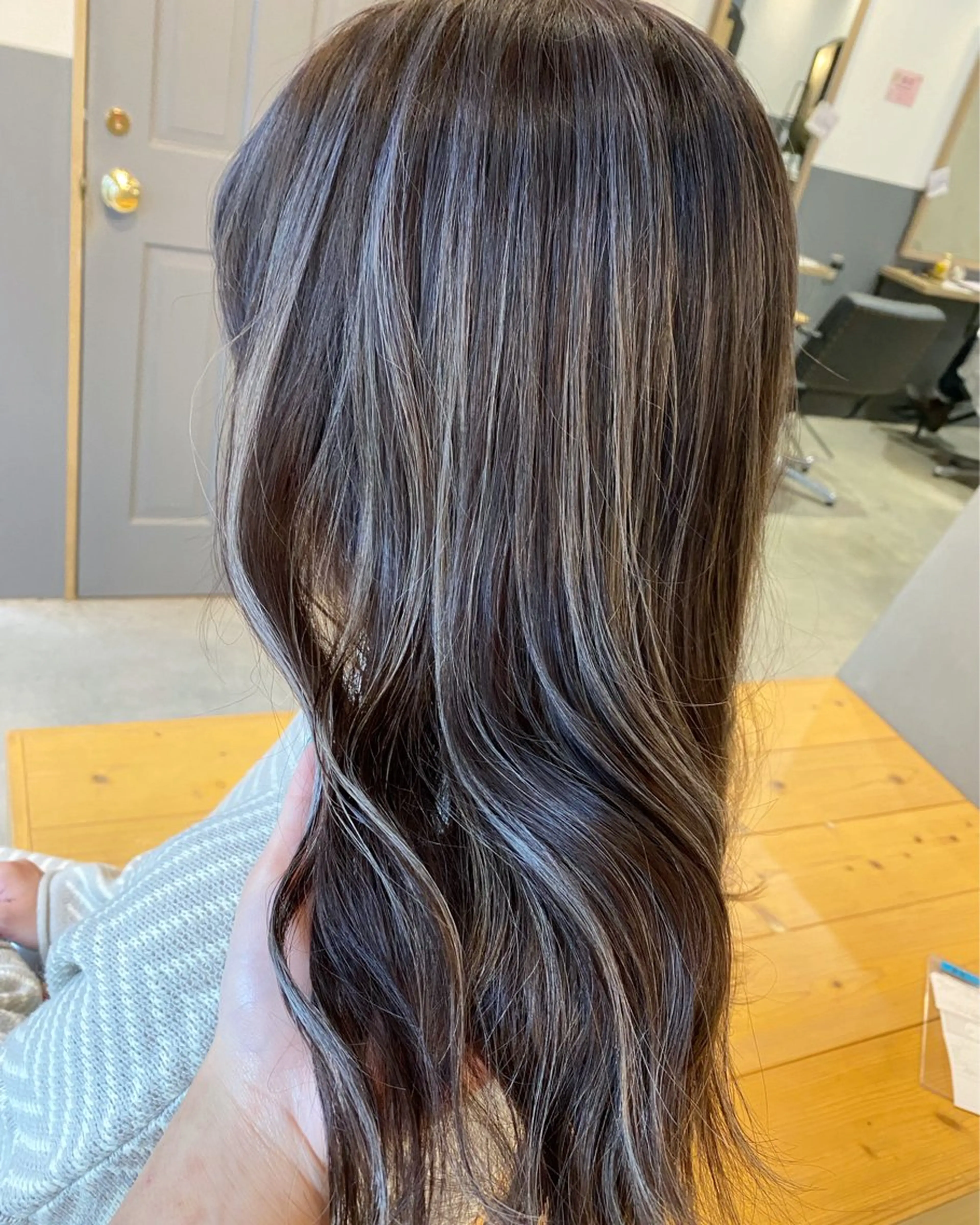 ロング カラー 🩷🍭中津・梅田 エリア🍬💜のヘアスタイル