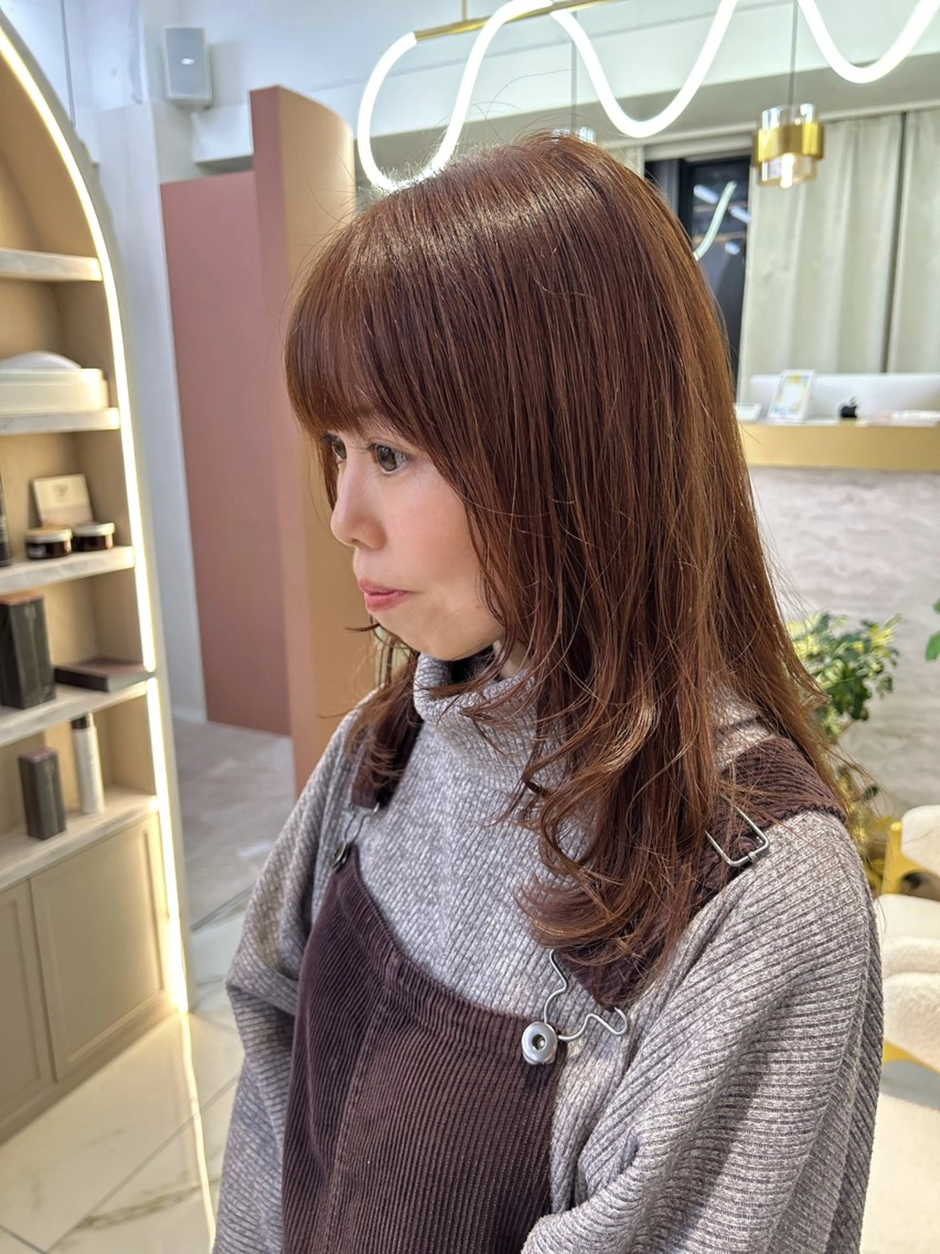 ミディアム カラー カット ヘアカラー トリートメント 佐合 梨花 / ｅａｕ〈オー〉のヘアスタイル