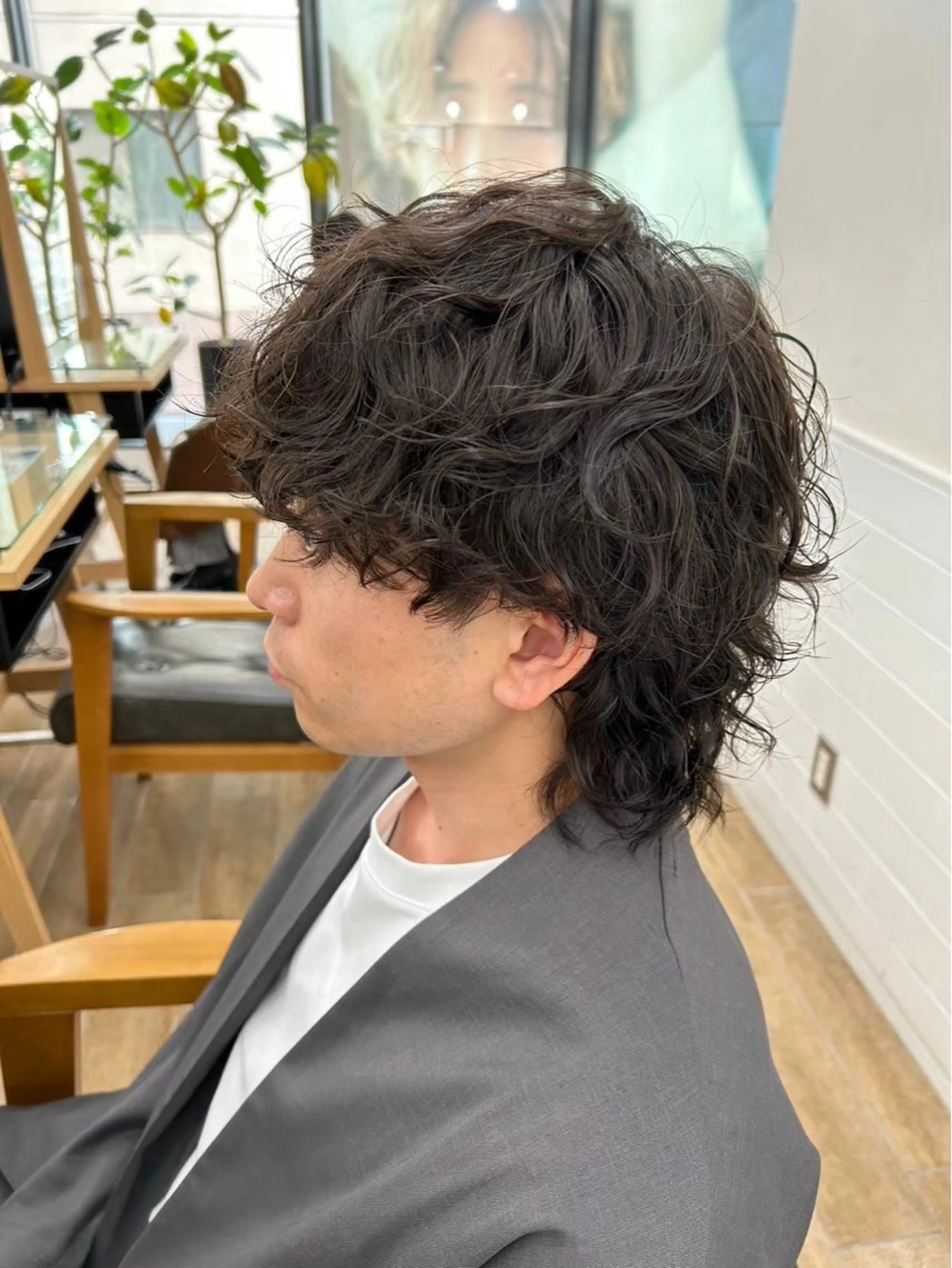 ミディアム パーマ メンズ ミディアムパーマ メンズパーマ メンズウルフカット ウルフカット 🐻‍メンズパーマ 特化sota🐻‍のヘアスタイル