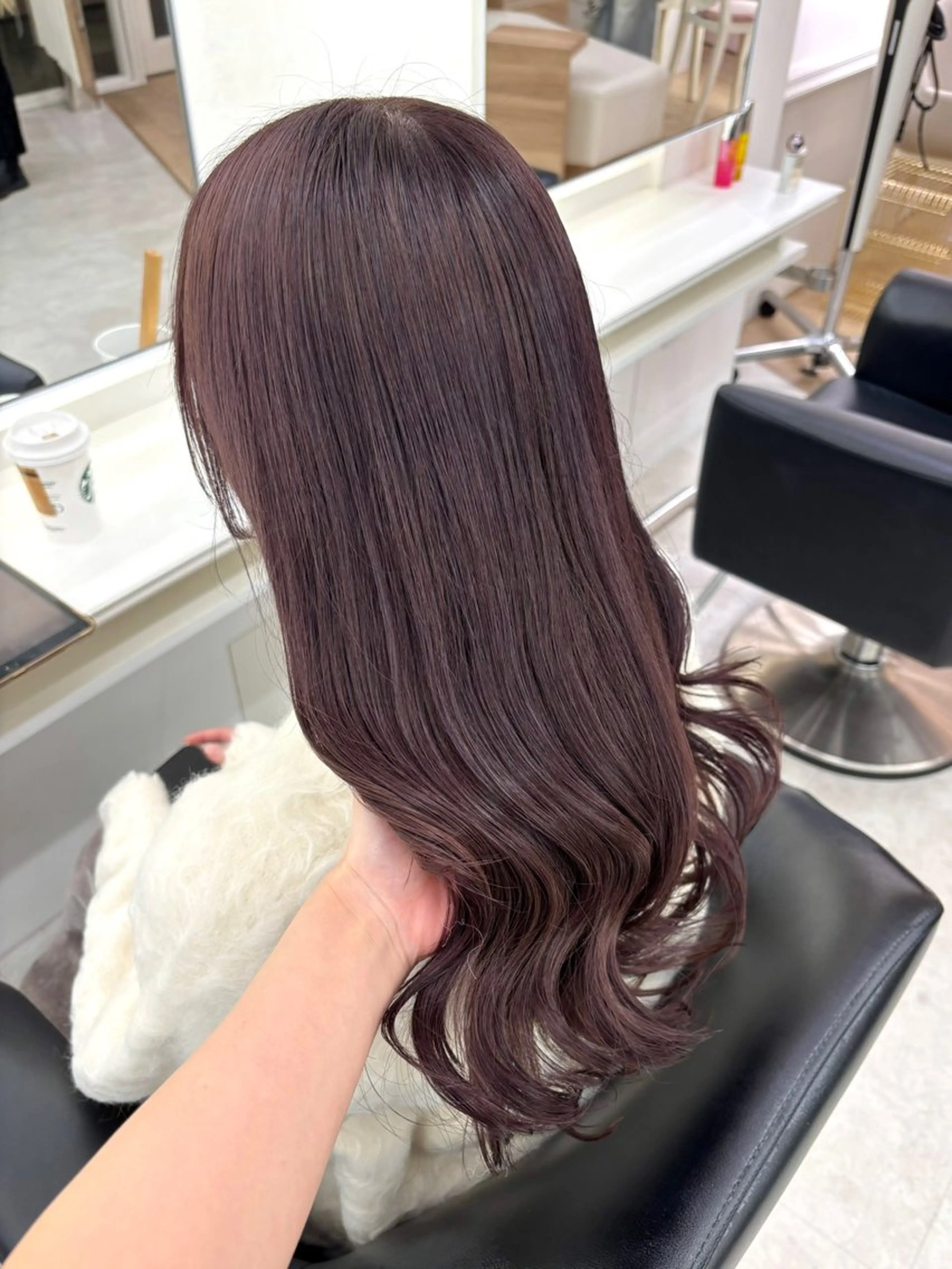 セミロング カラー ヘアカラー ParveMix‎‎ ‎🤍加藤理沙のヘアスタイル