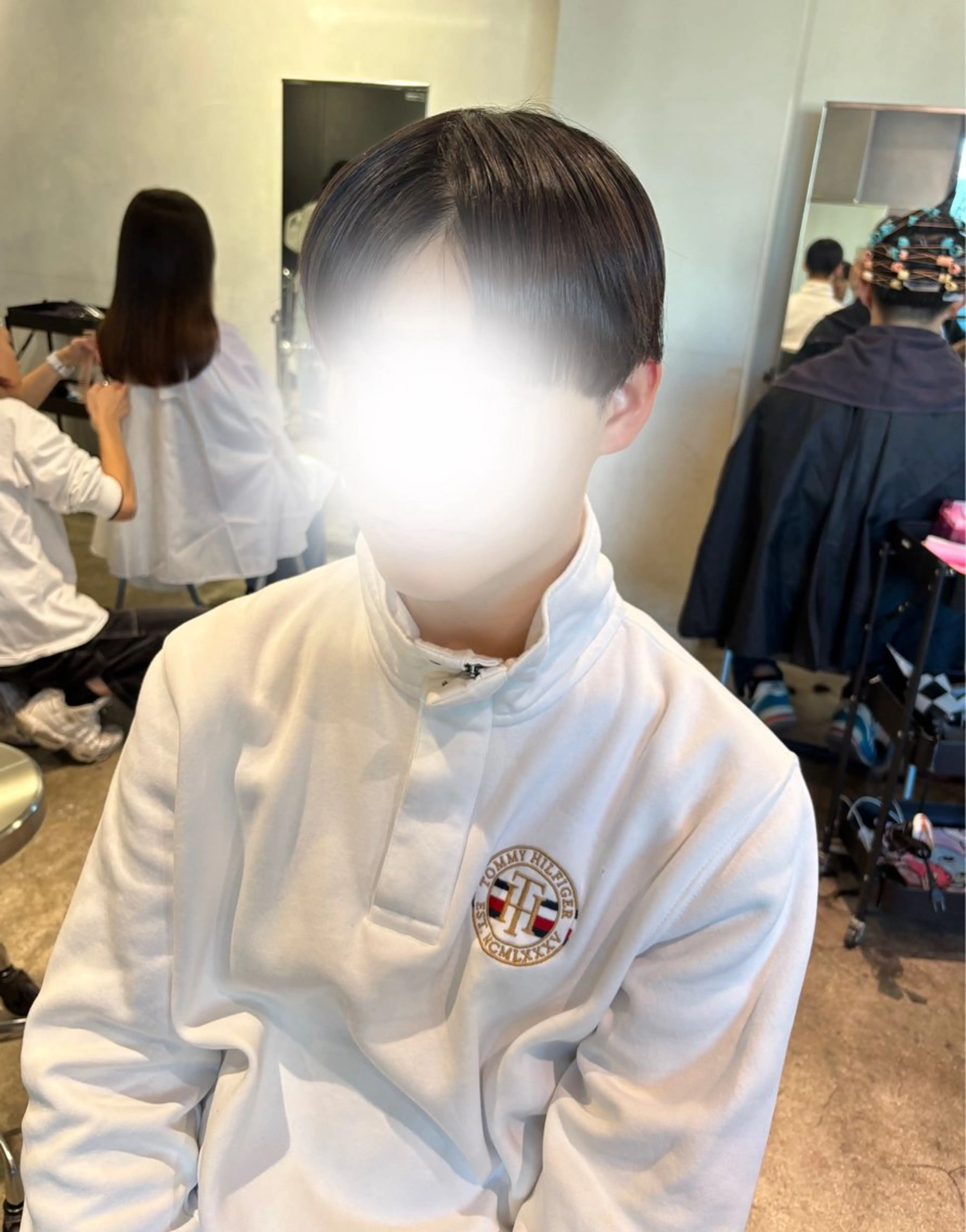 メンズ センターパート カット 深みモテカラー˚✧ YUKAのヘアスタイル