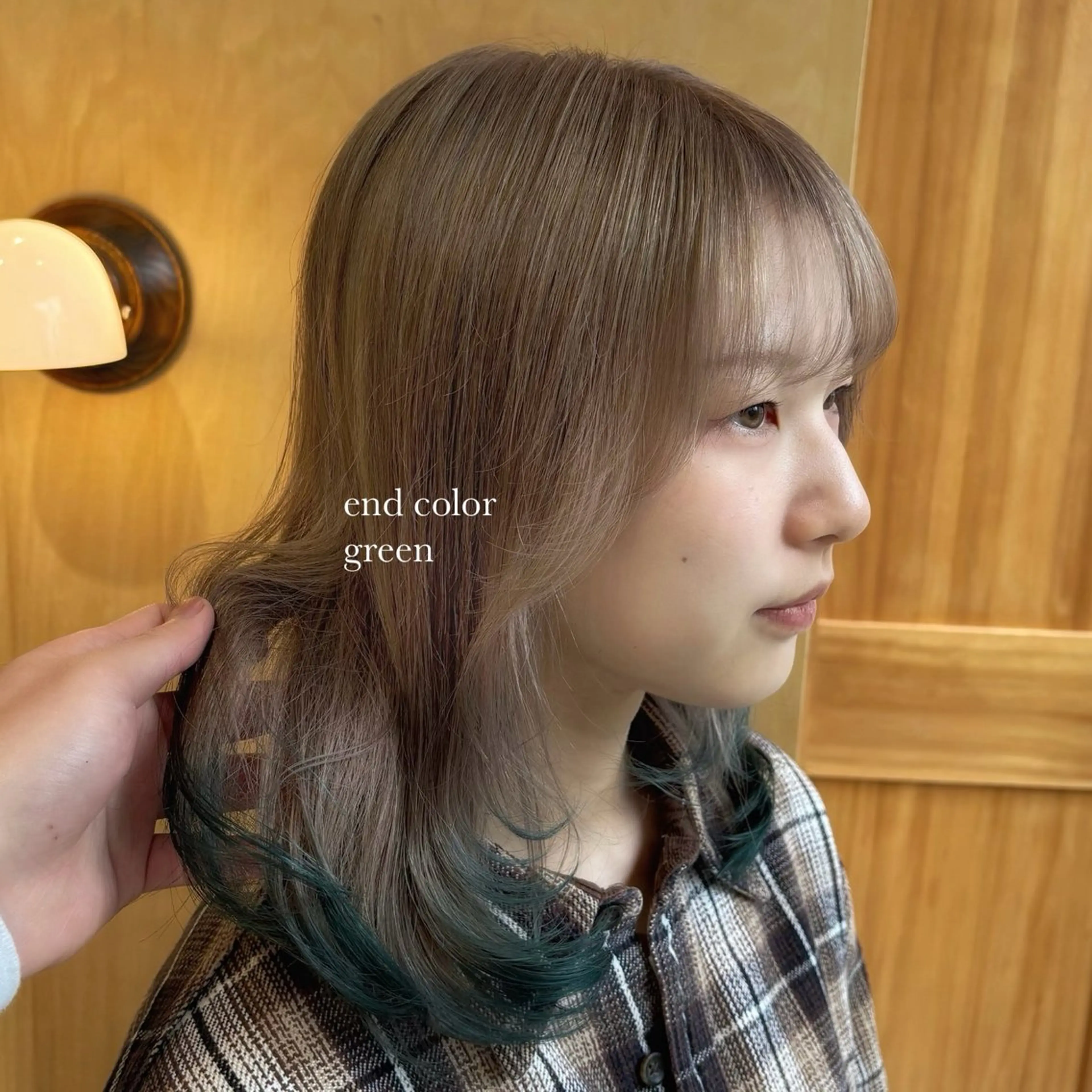 ミディアム カラー ヘアカラー トリートメント 🌈艶ハイトーン🌈 心を込めます🤝涼介のヘアスタイル