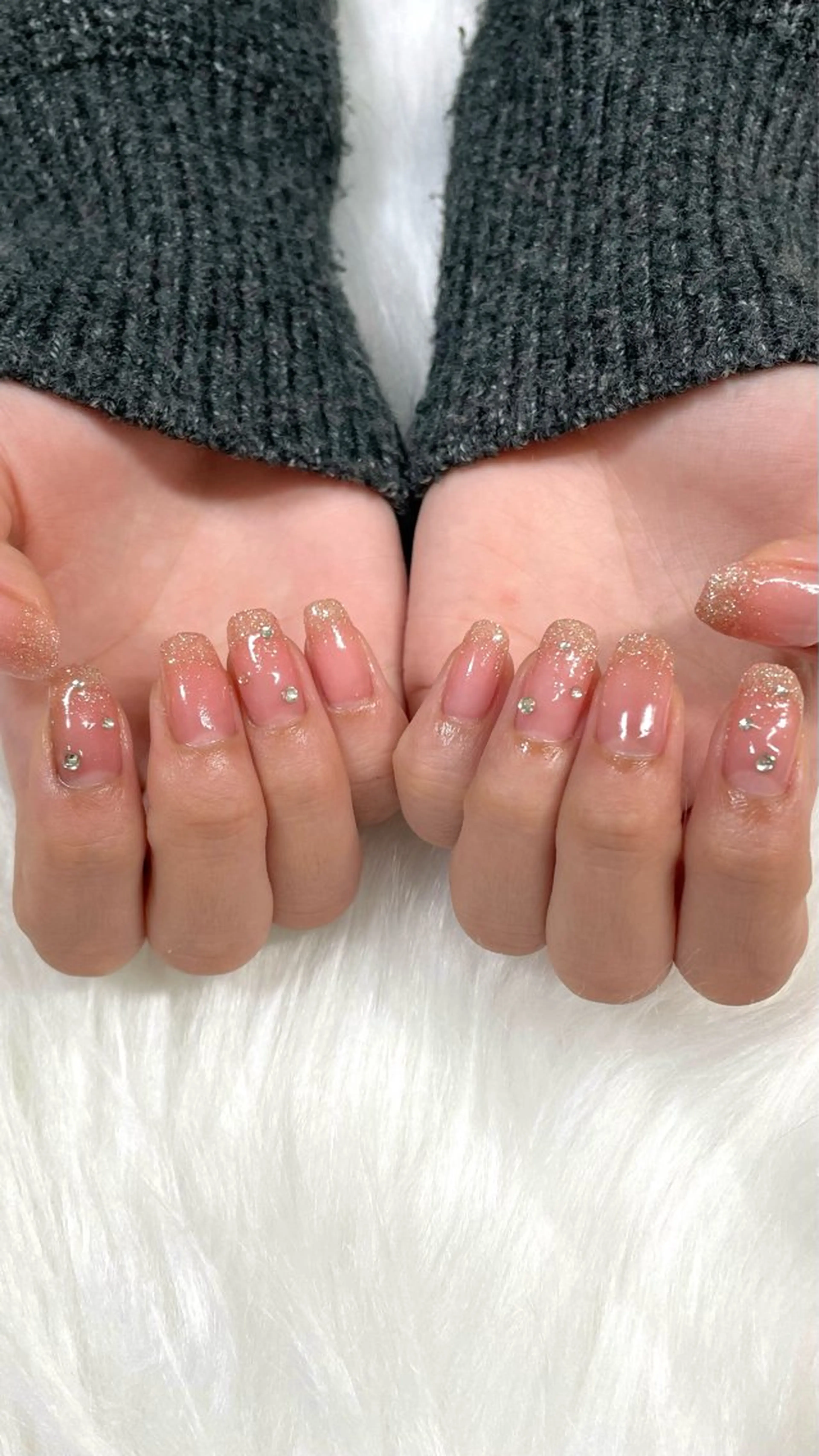 ネイル 弘岡 有紀のネイルデザイン