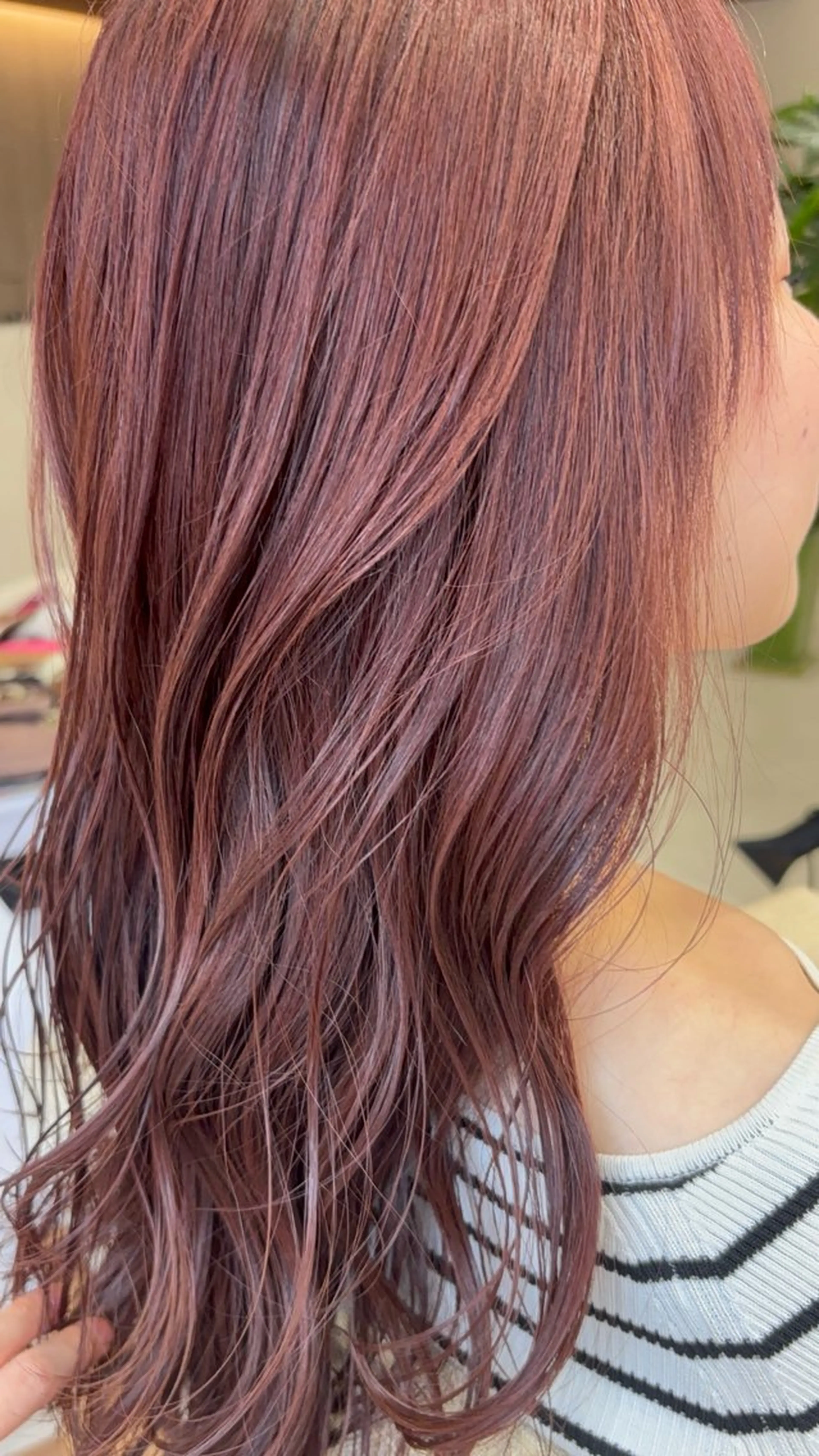 カラー ブラウンカラー ピンクカラー ガレリア 名駅オーキッドGビル店所属・名駅/艶髪ストレート /ヘッドスパ/伴怜奈のヘアスタイル