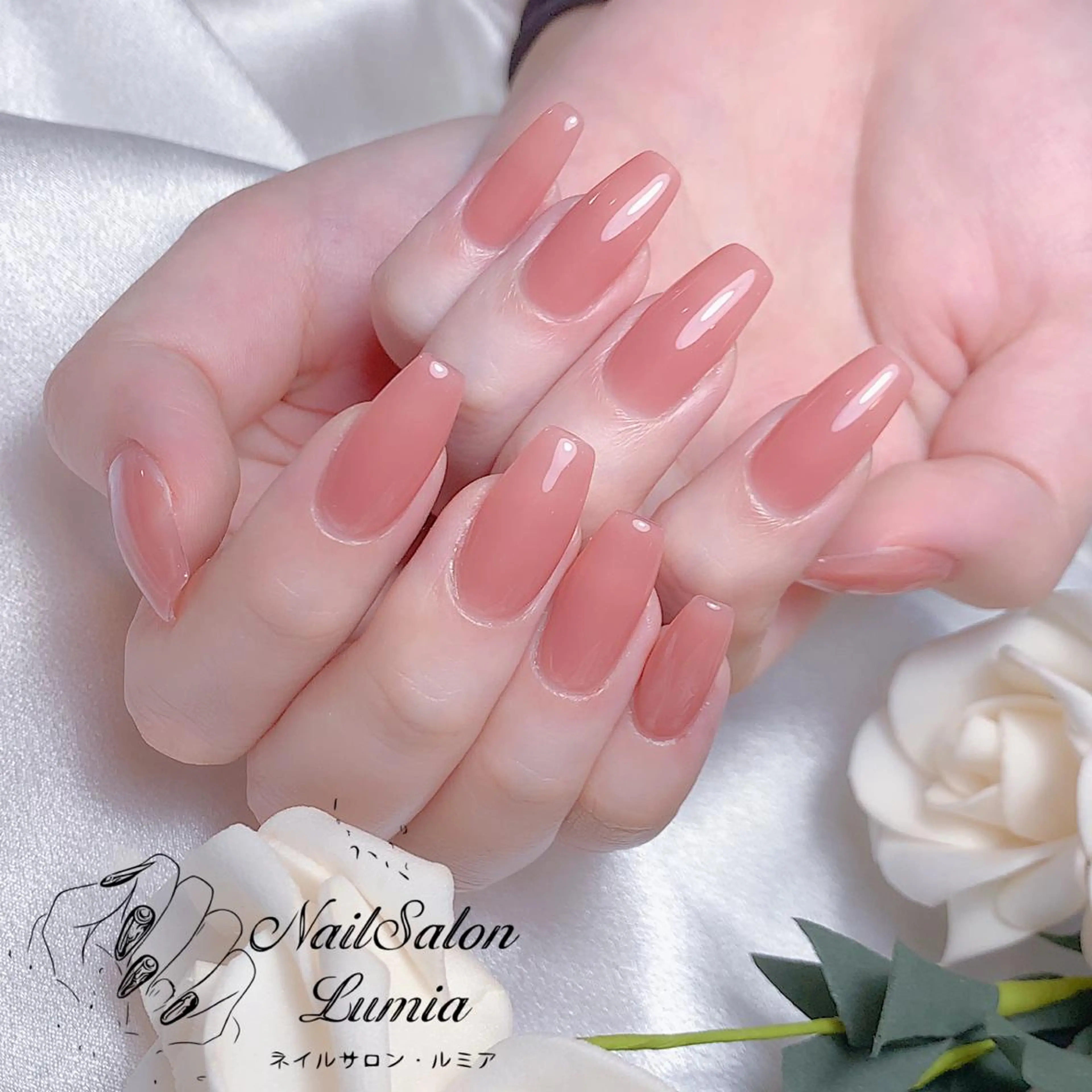 ネイル ハンドネイル ネイルサロン ルミア Lumia 店長のネイルデザイン