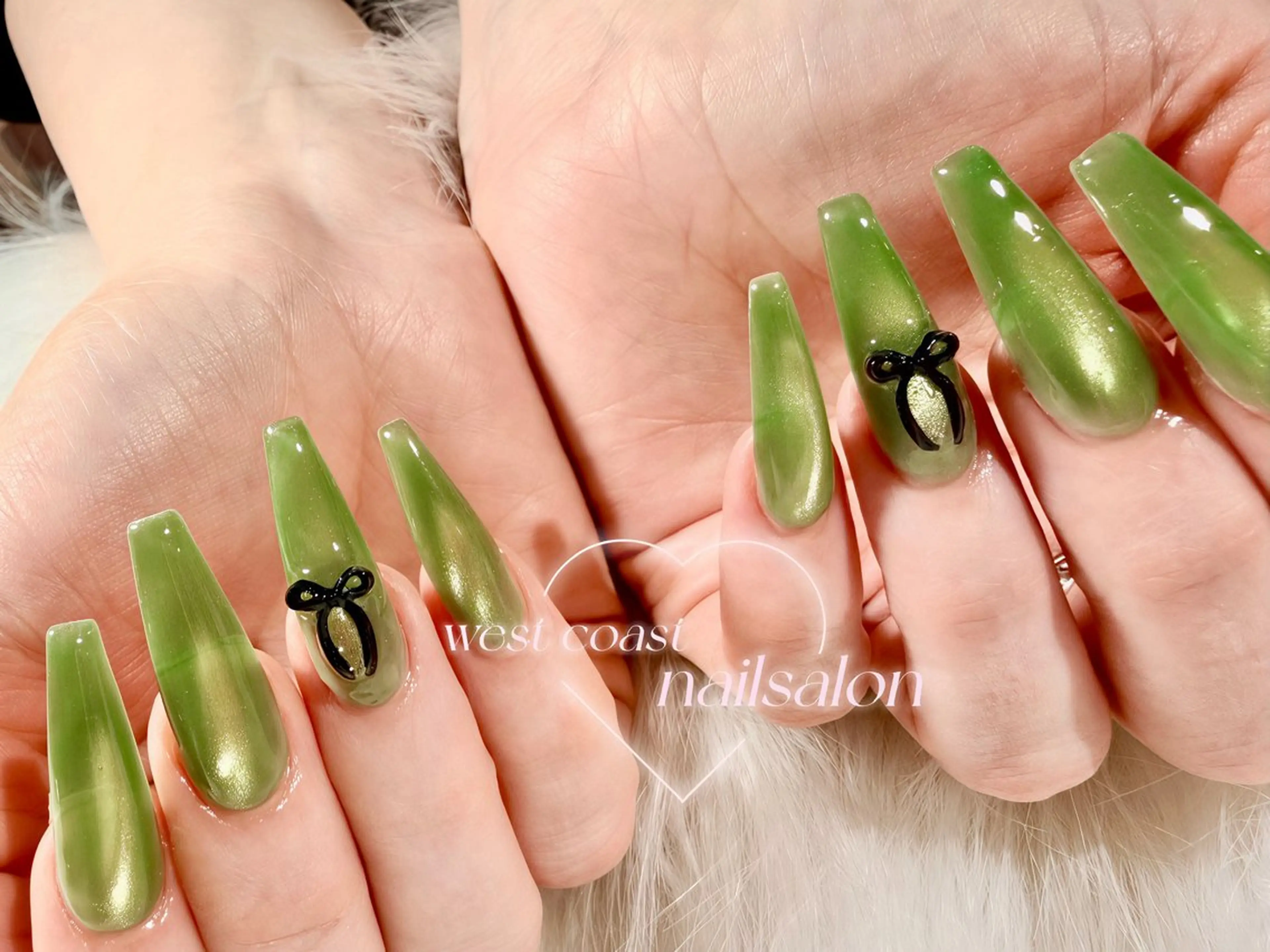 ネイル チークネイル ジェルネイル ガーリー マグネットネイル ニュアンスネイル West Coast Nail Salon 池袋西口所属・Kinoko／ チップスカルプ専門店のネイルデザイン